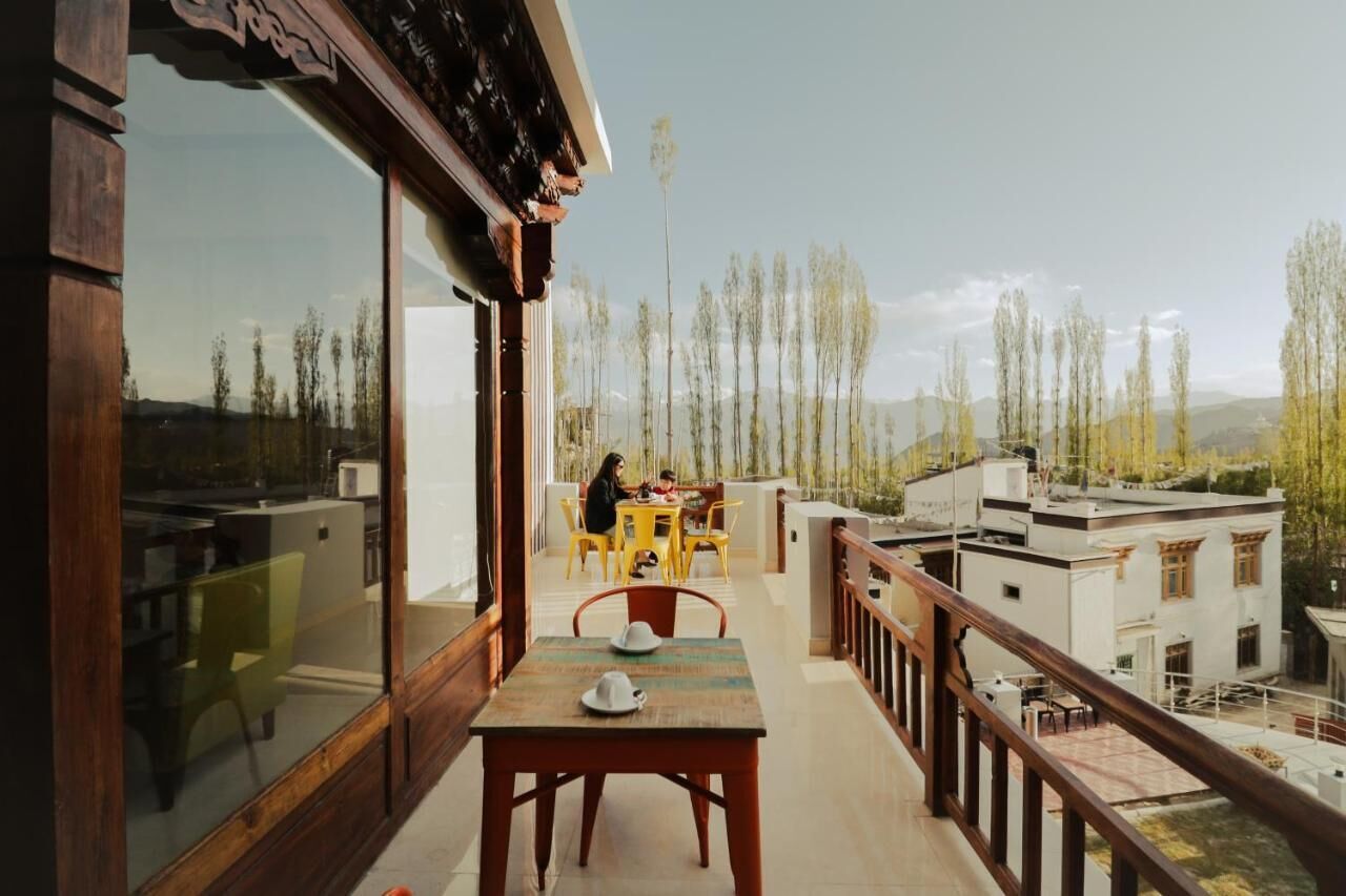 Crown Himalaya Hotel