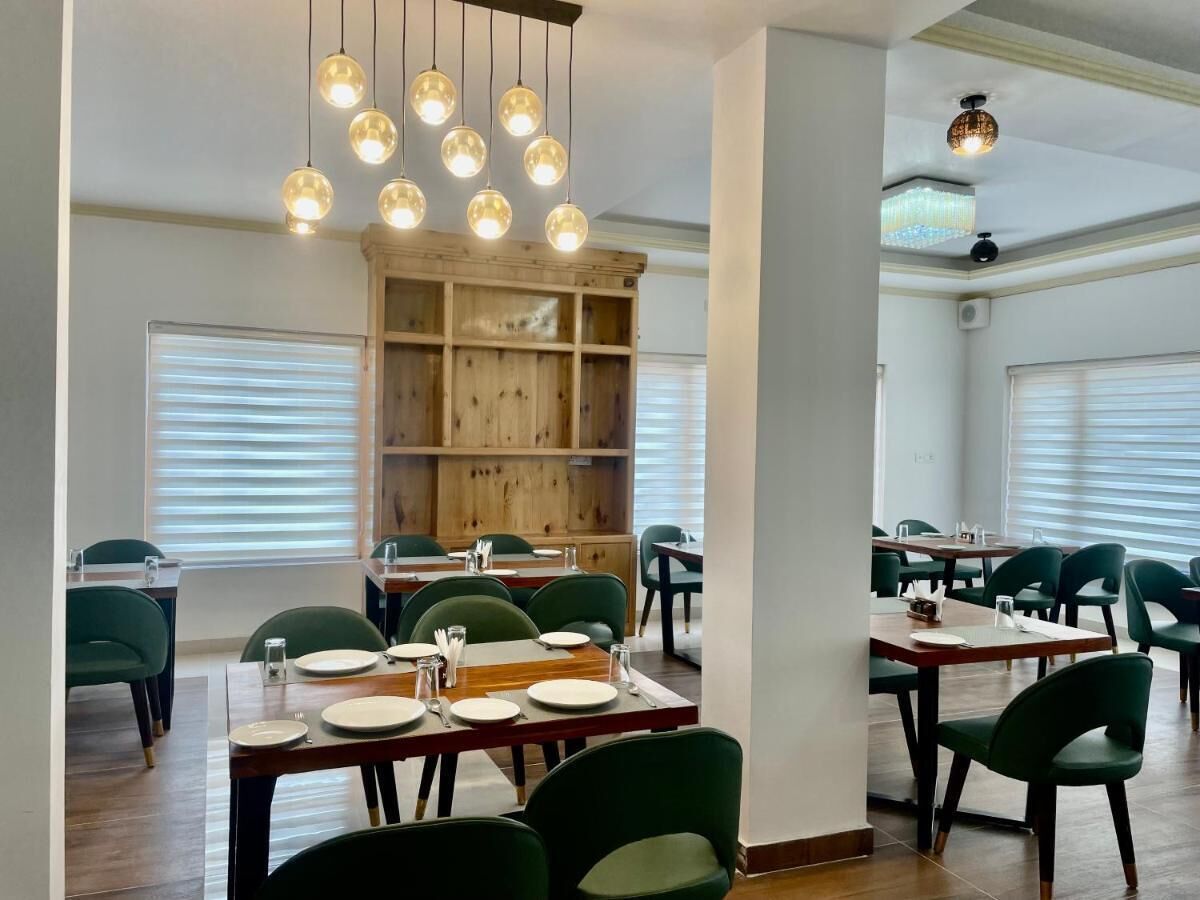 Crown Himalaya Hotel