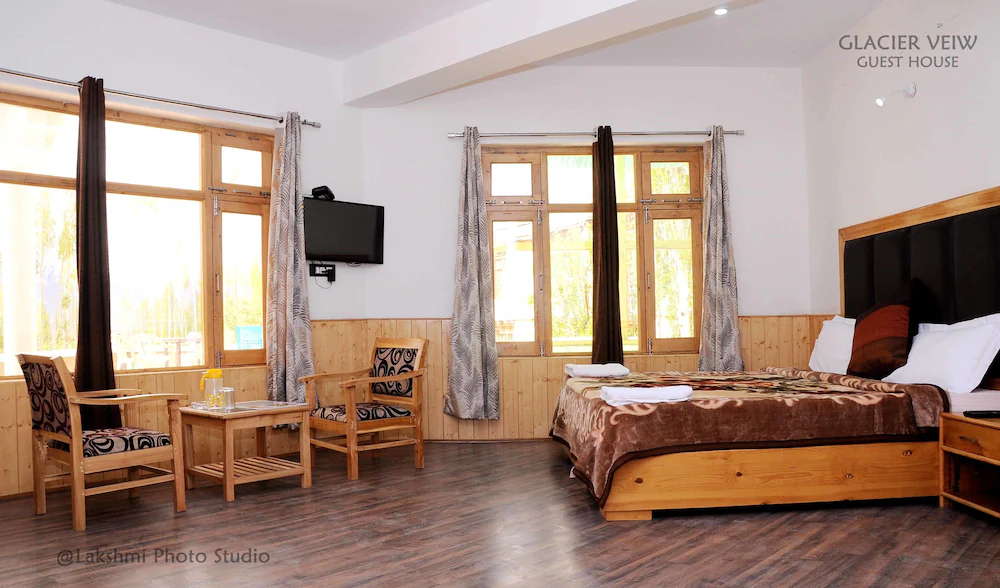 Glacier View Guest House