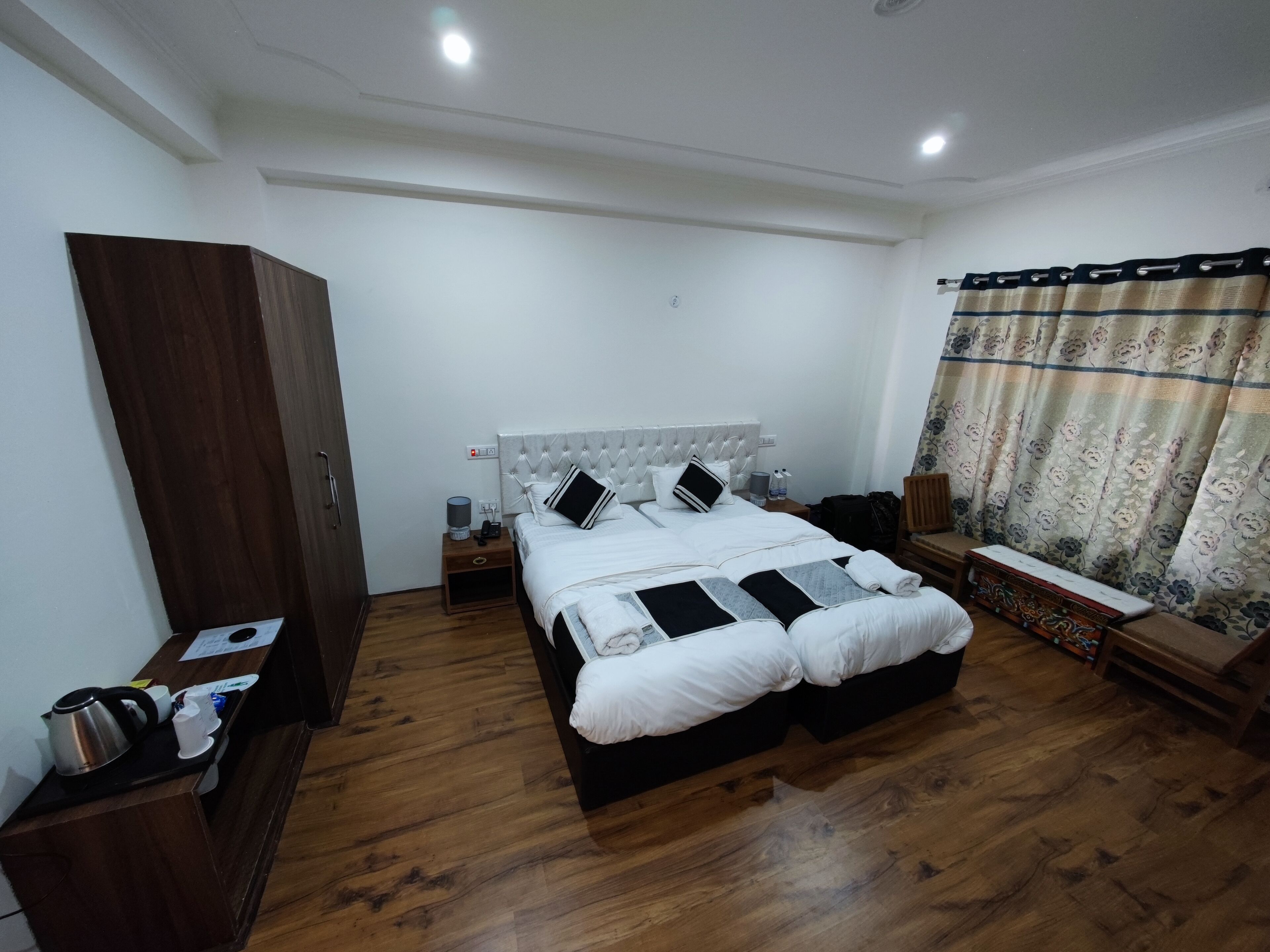 Hotel Hill Top Heaven