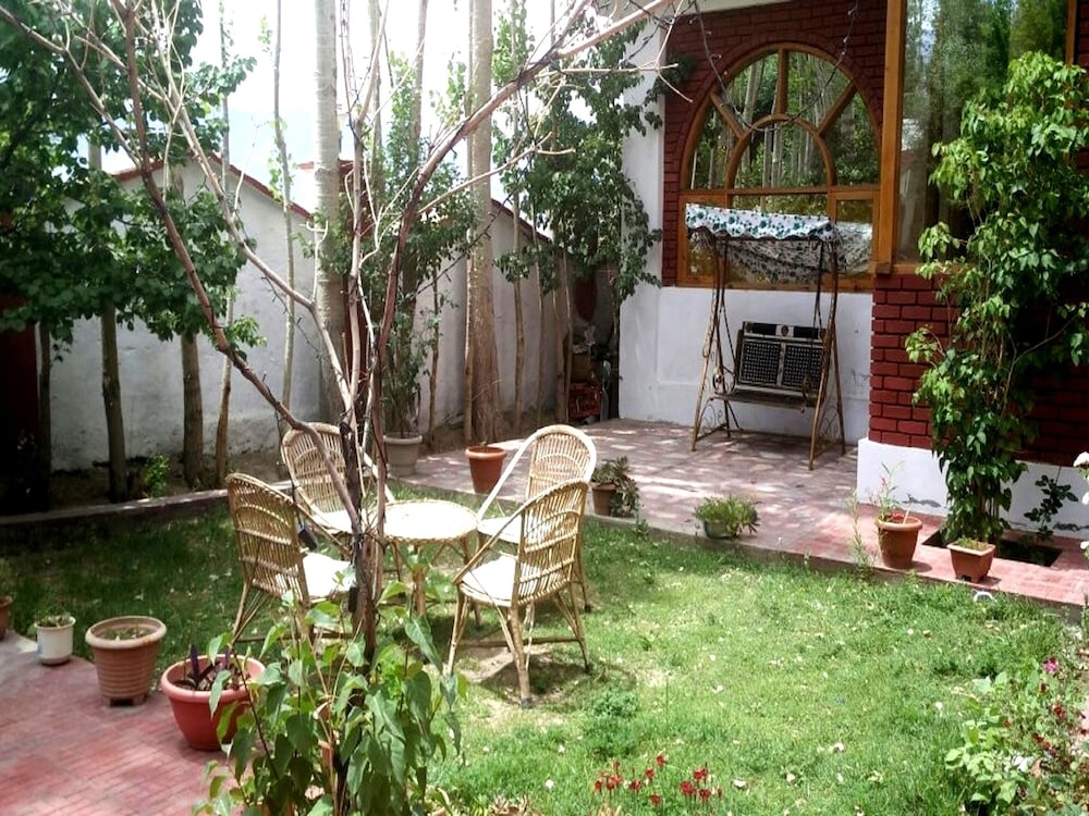 Hotel K2 Continental