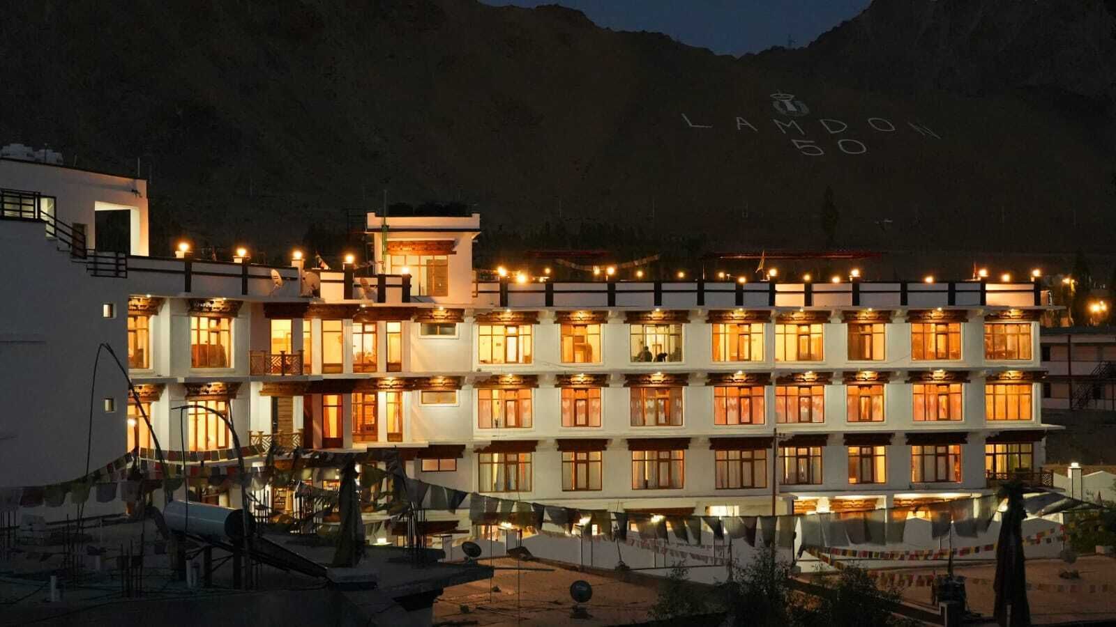 Hotel Martsemik Leh