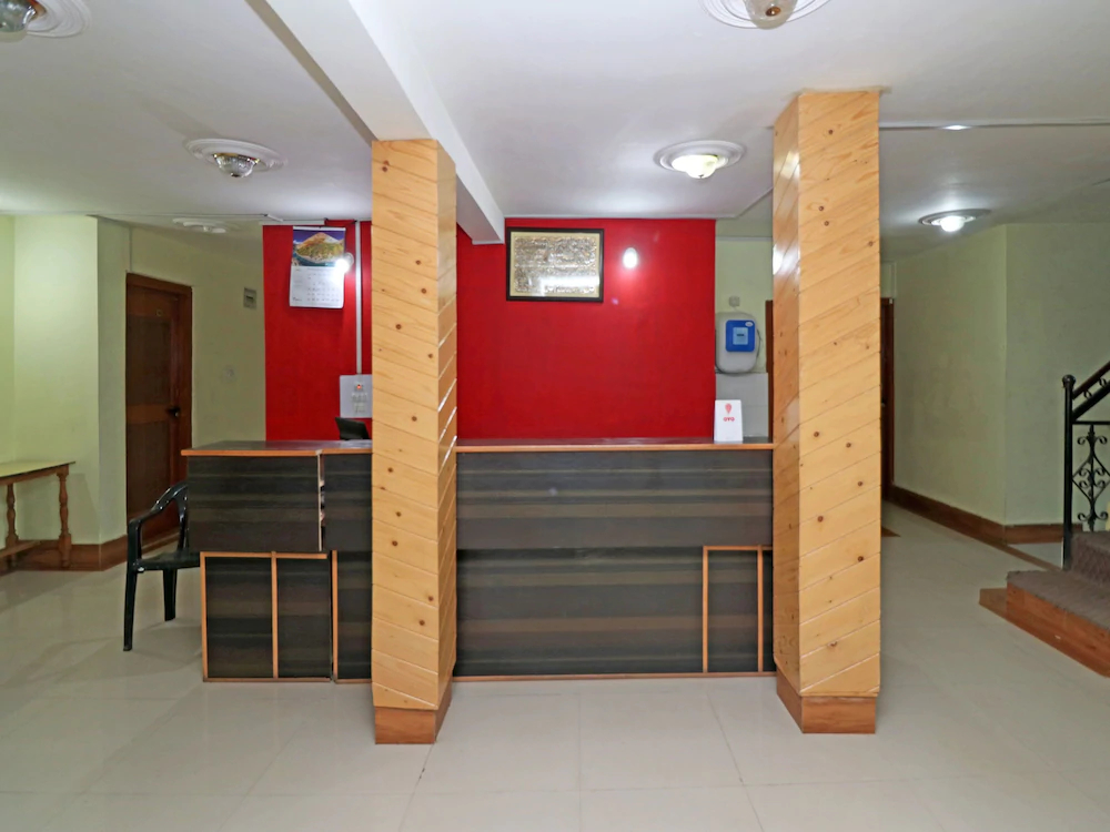 OYO 18416 Hotel Park Palace