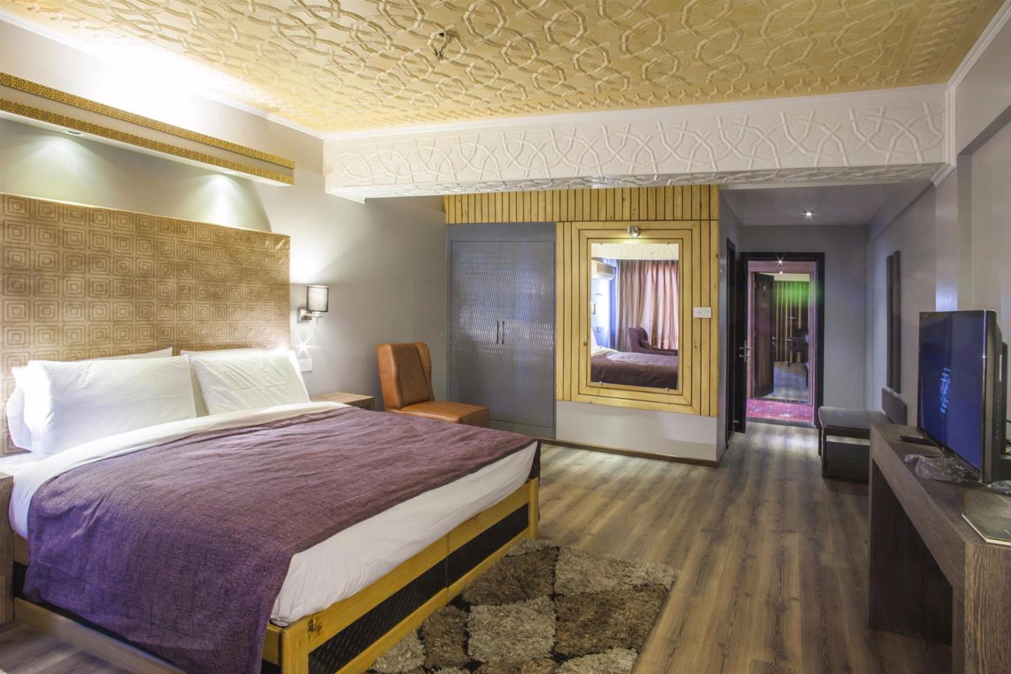 Hotel Ahdoo's