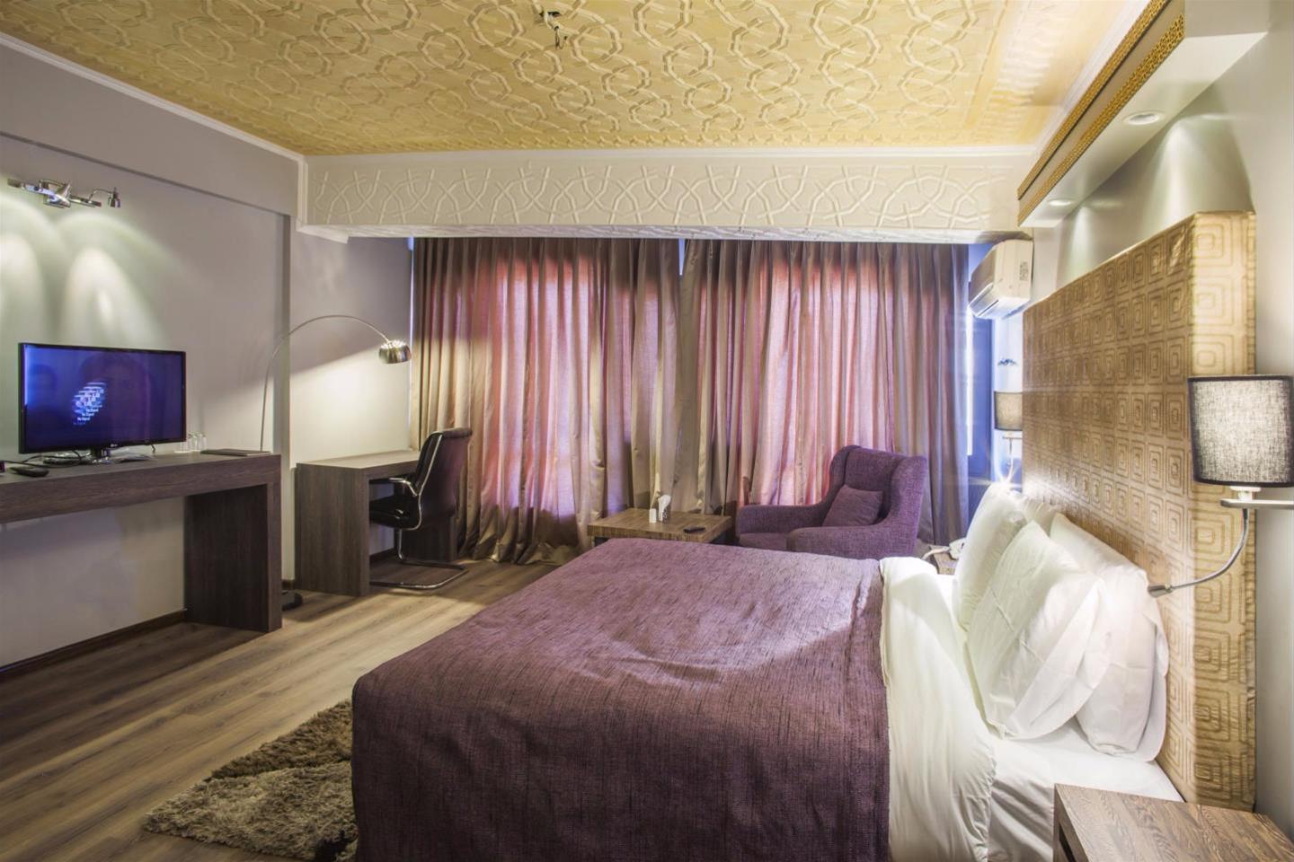 Hotel Ahdoo's