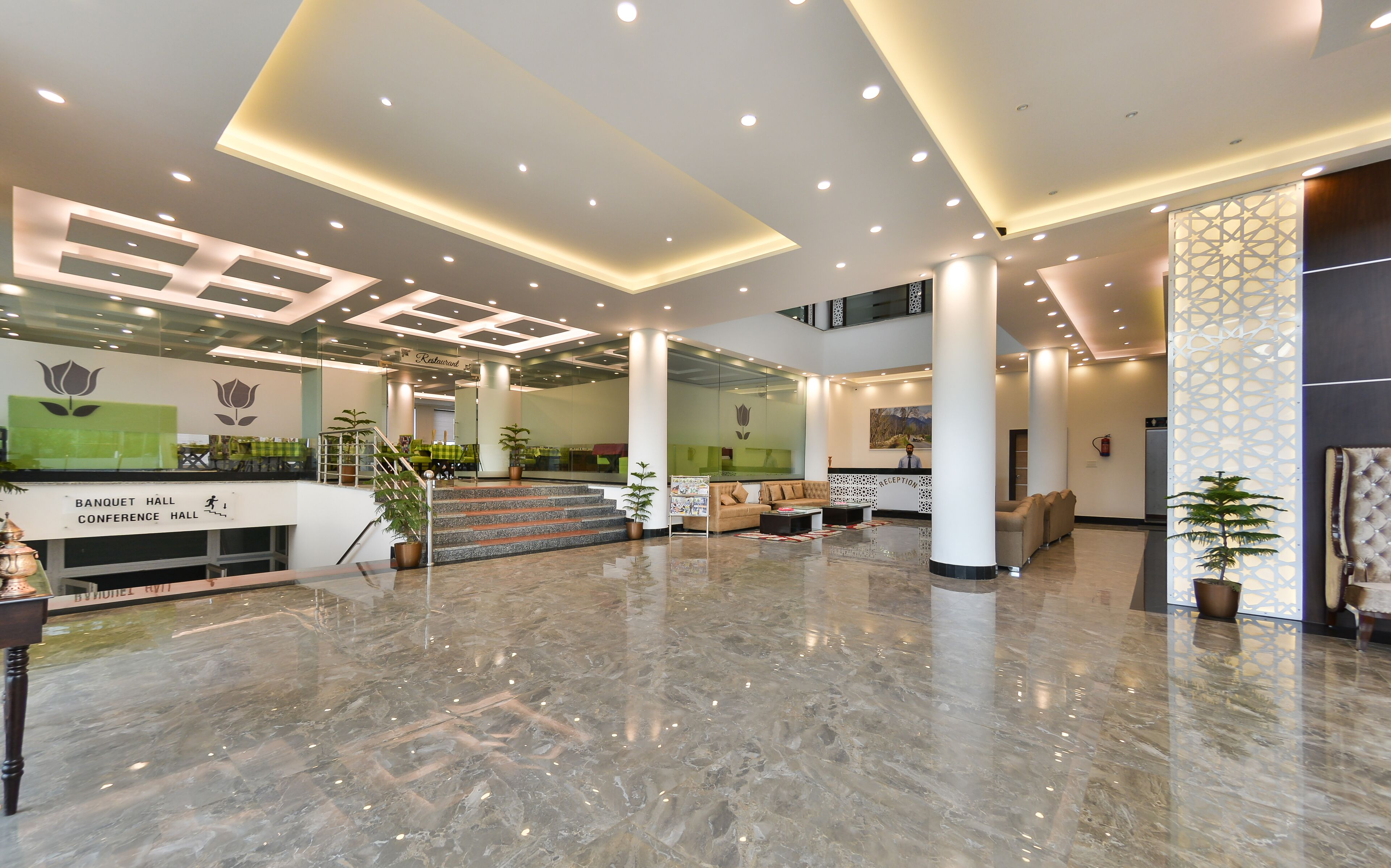 Golden Tulip Kashmir
