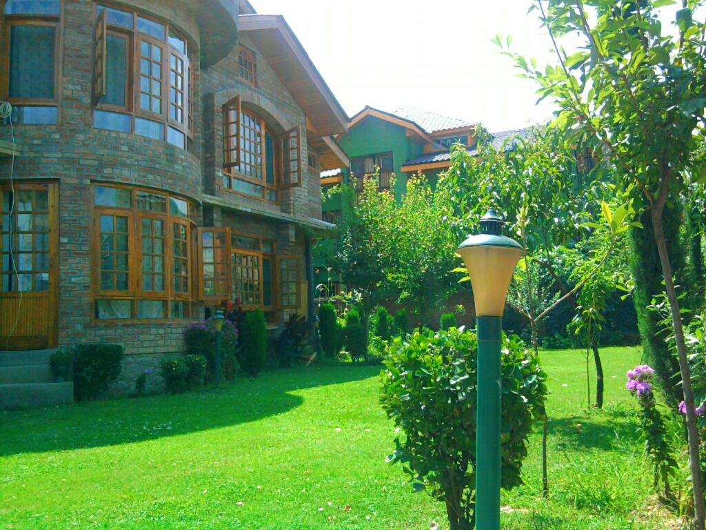 Hillscape Inn