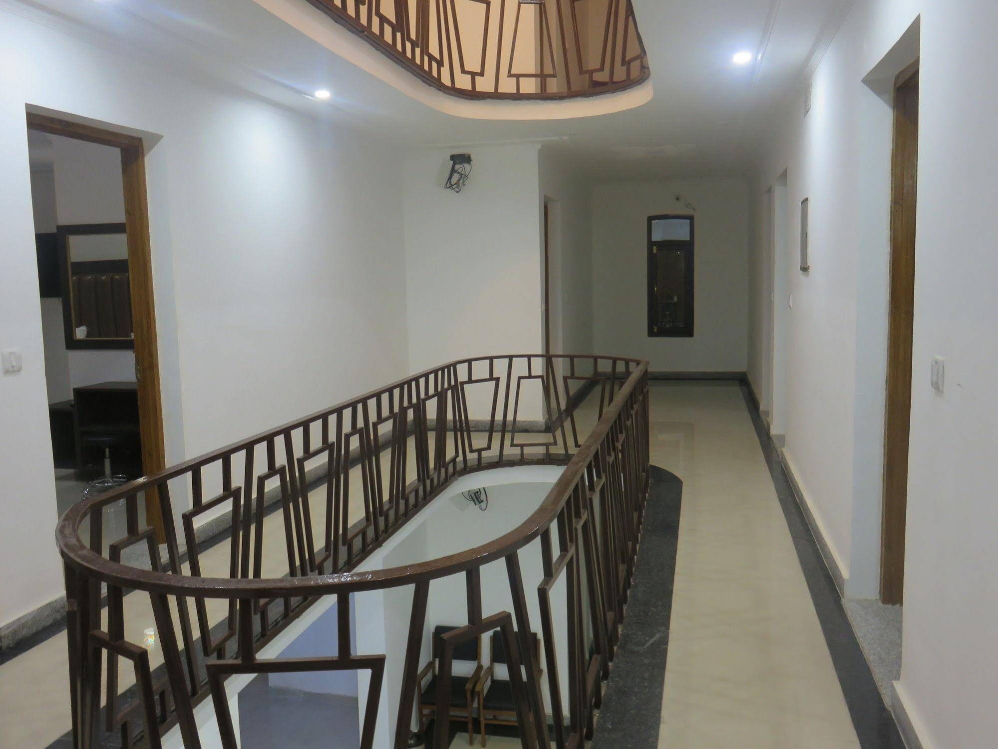 Hotel Ashvale