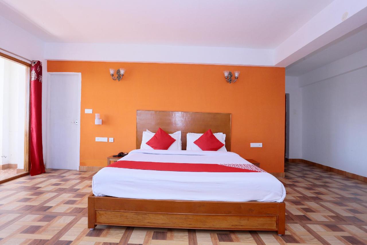 Hotel Kayzee by OYO Rooms