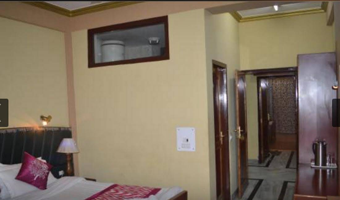 Hotel New Mamta