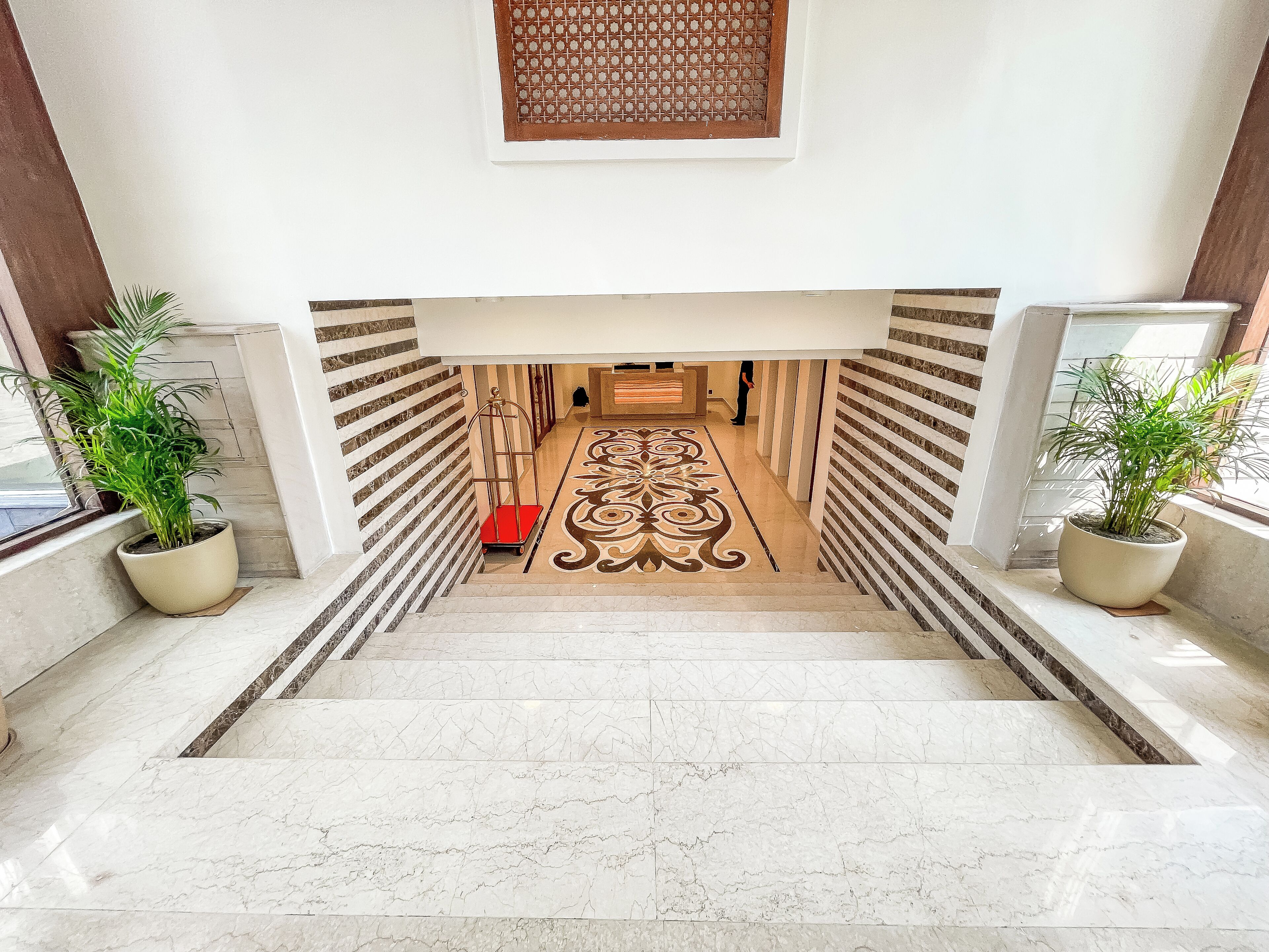 Hotel Paisley Palace