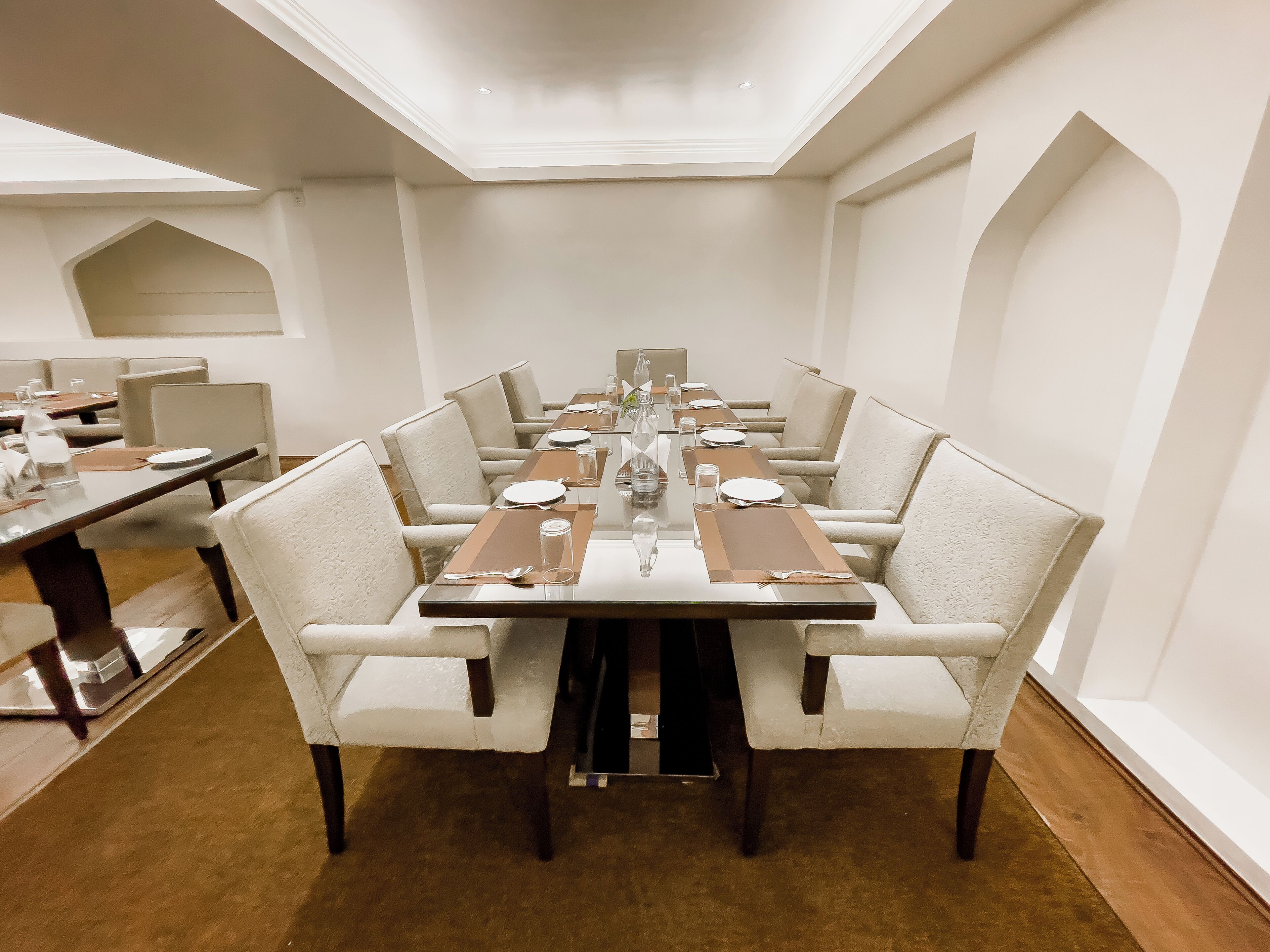 Hotel Paisley Palace