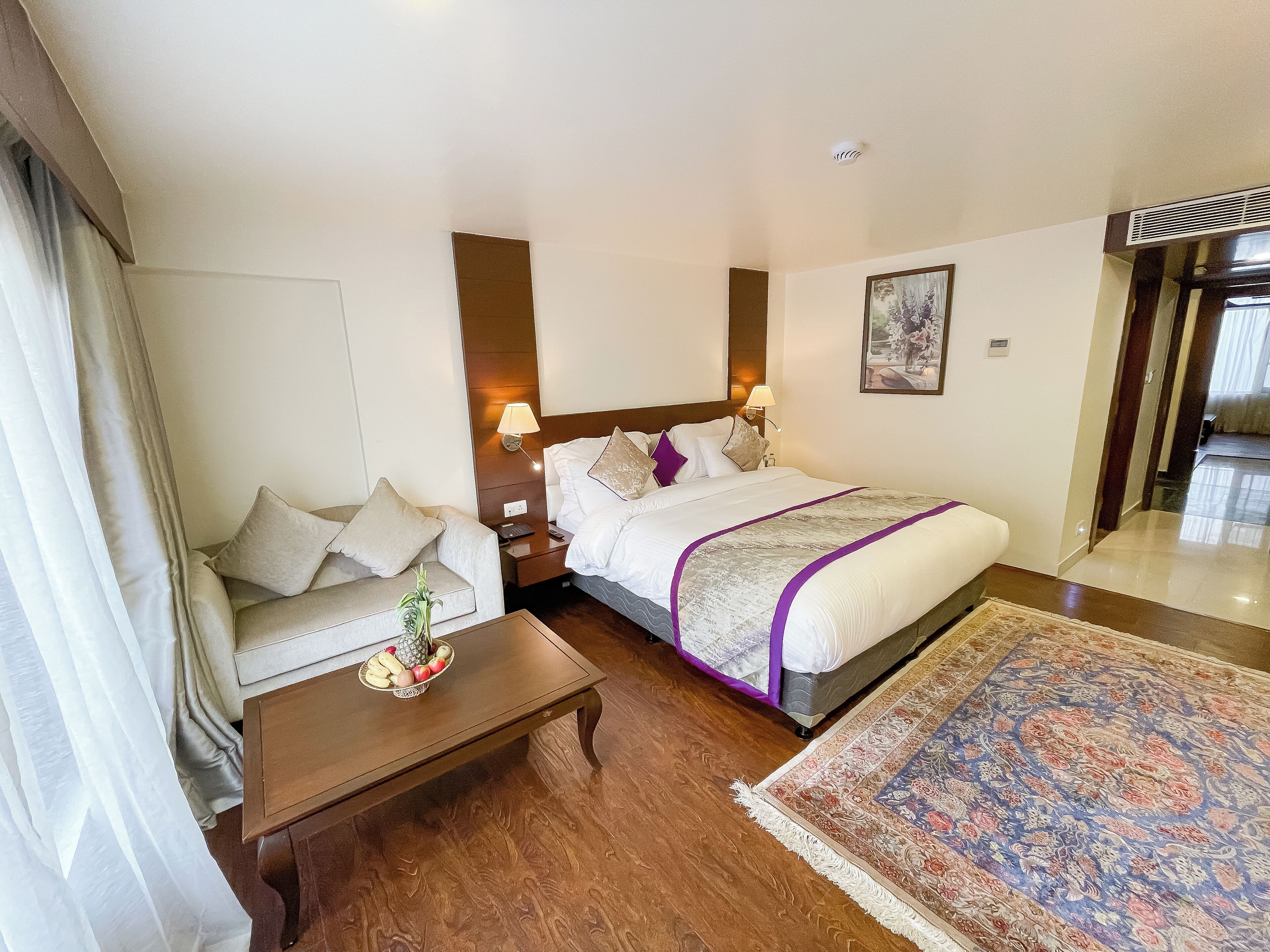 Hotel Paisley Palace