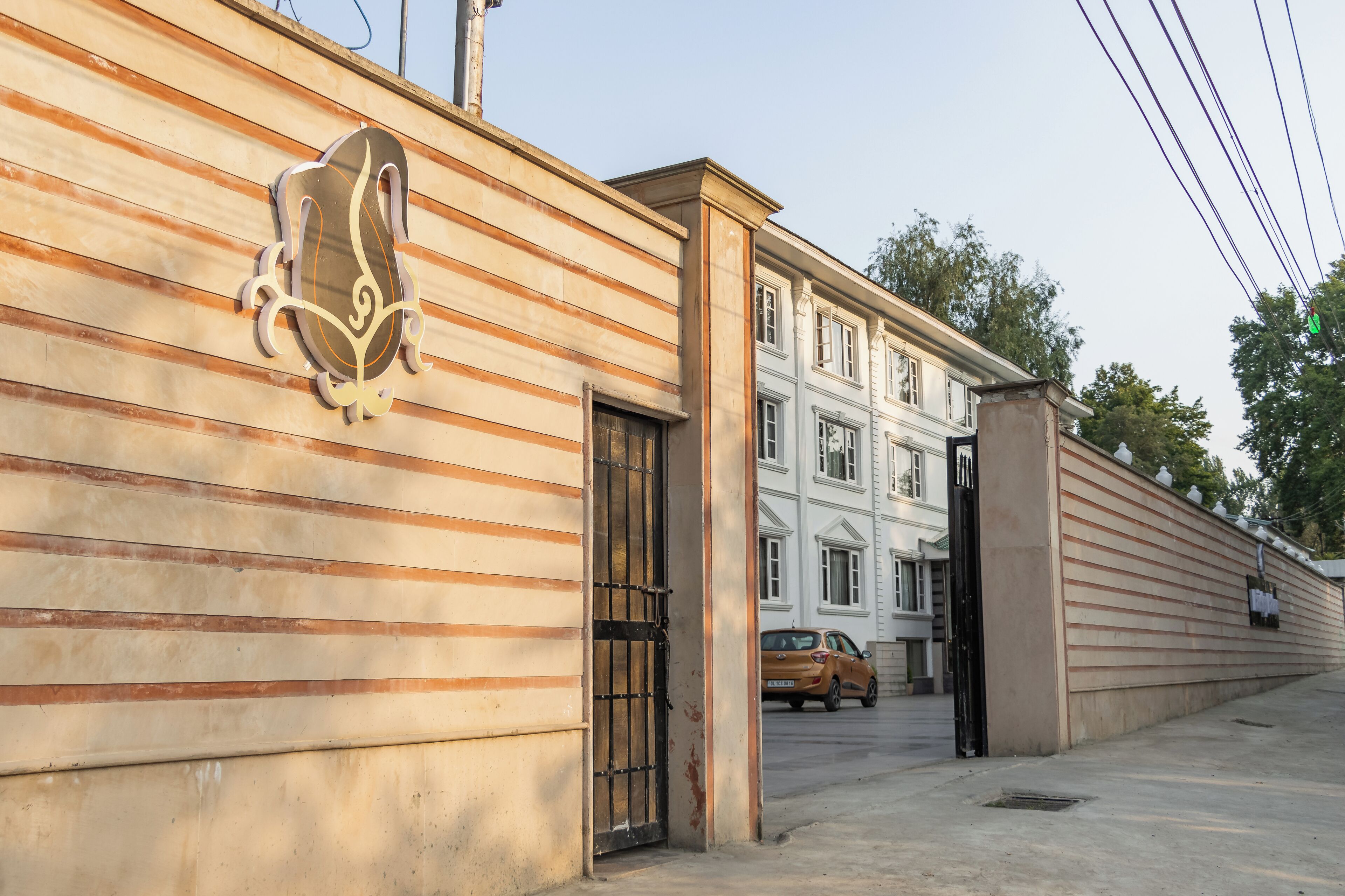 Hotel Paisley Palace