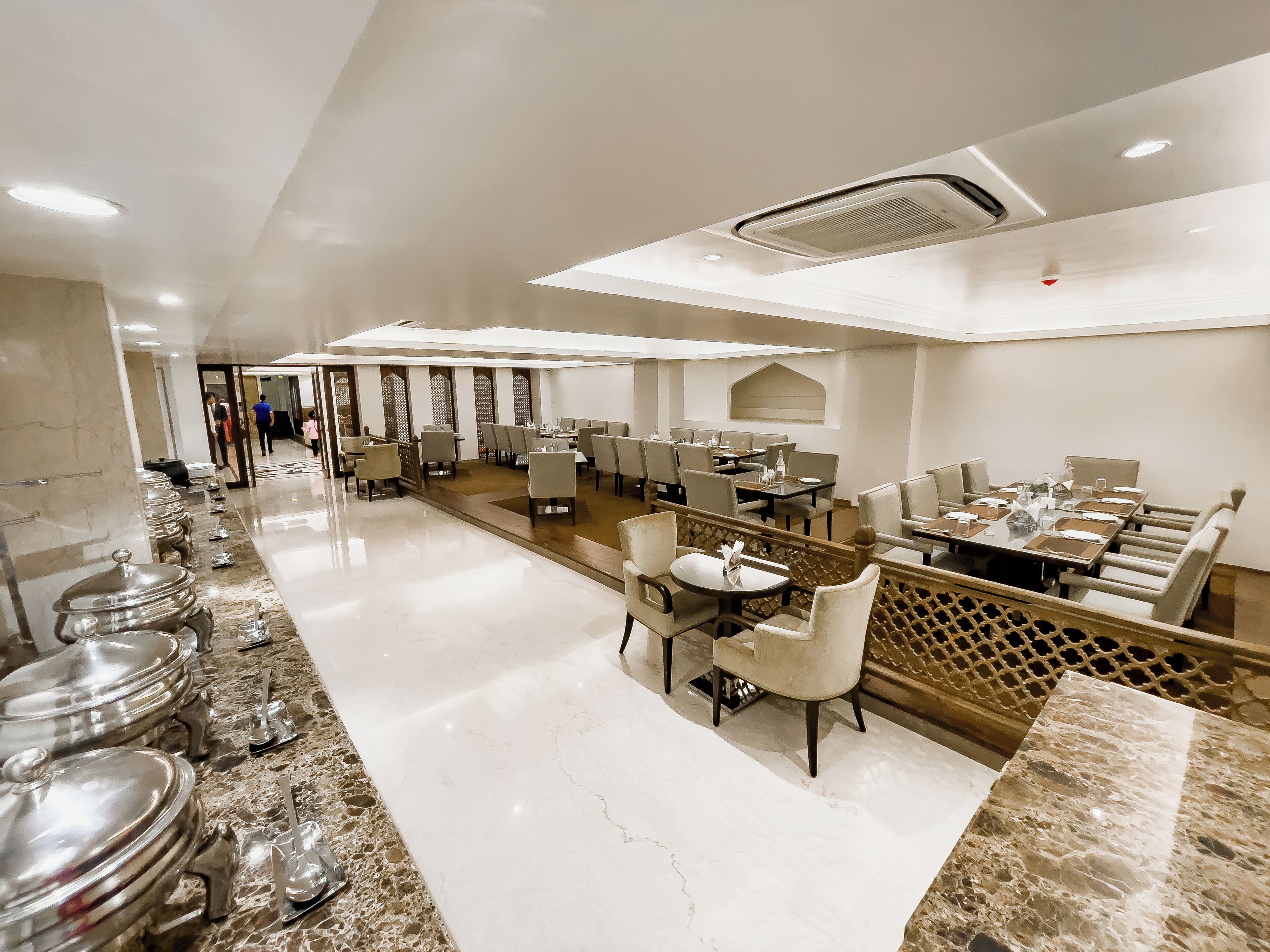 Hotel Paisley Palace