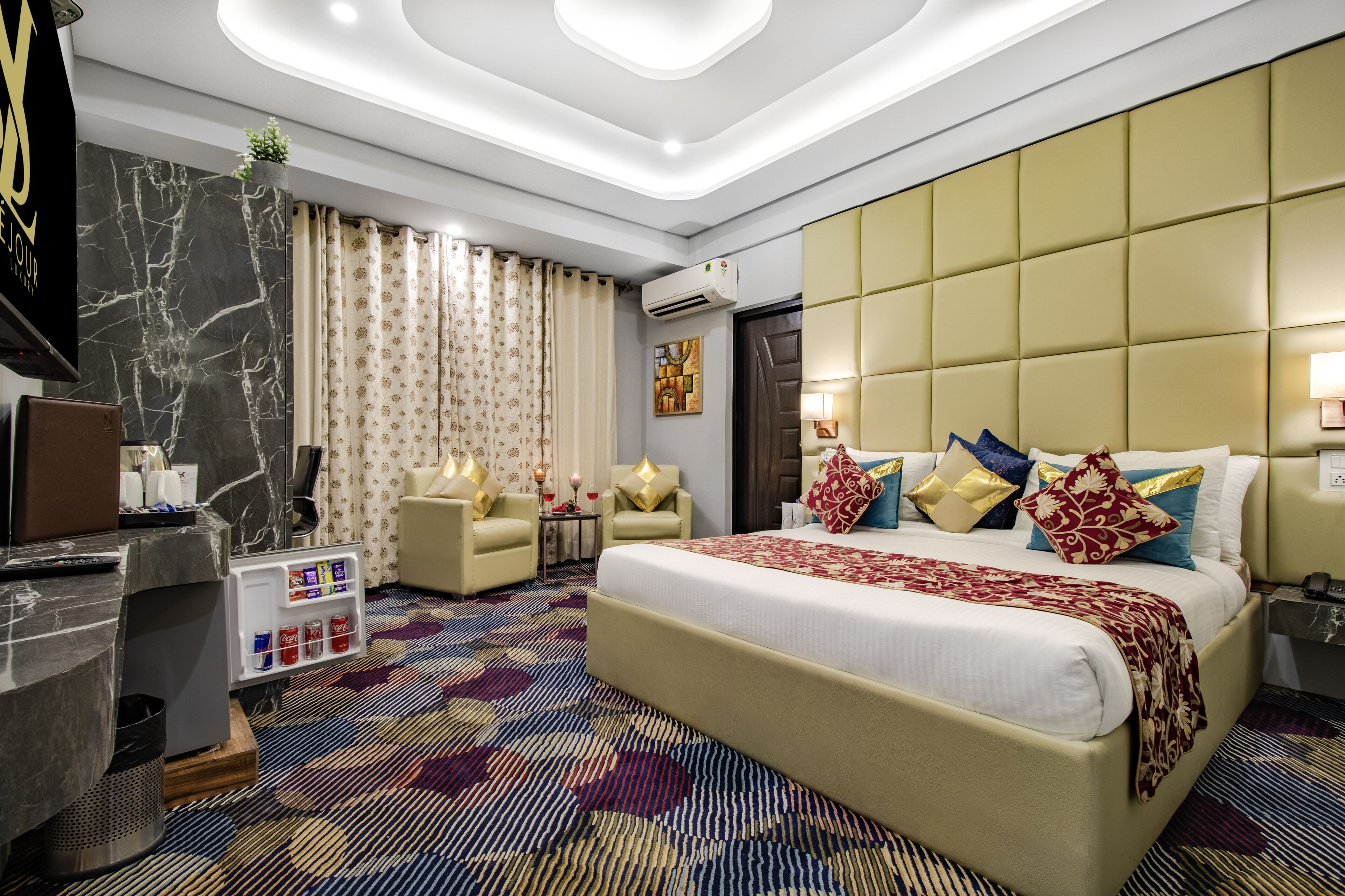 Hotel Sejour Luxury