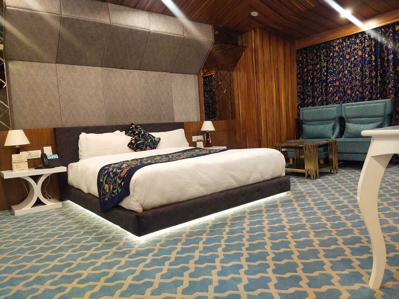 Hotel Snow Land Srinagar