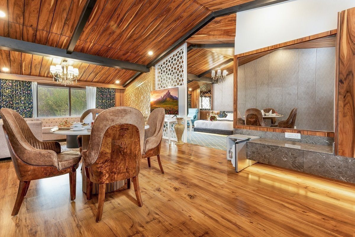 Hotel Snow Land Srinagar