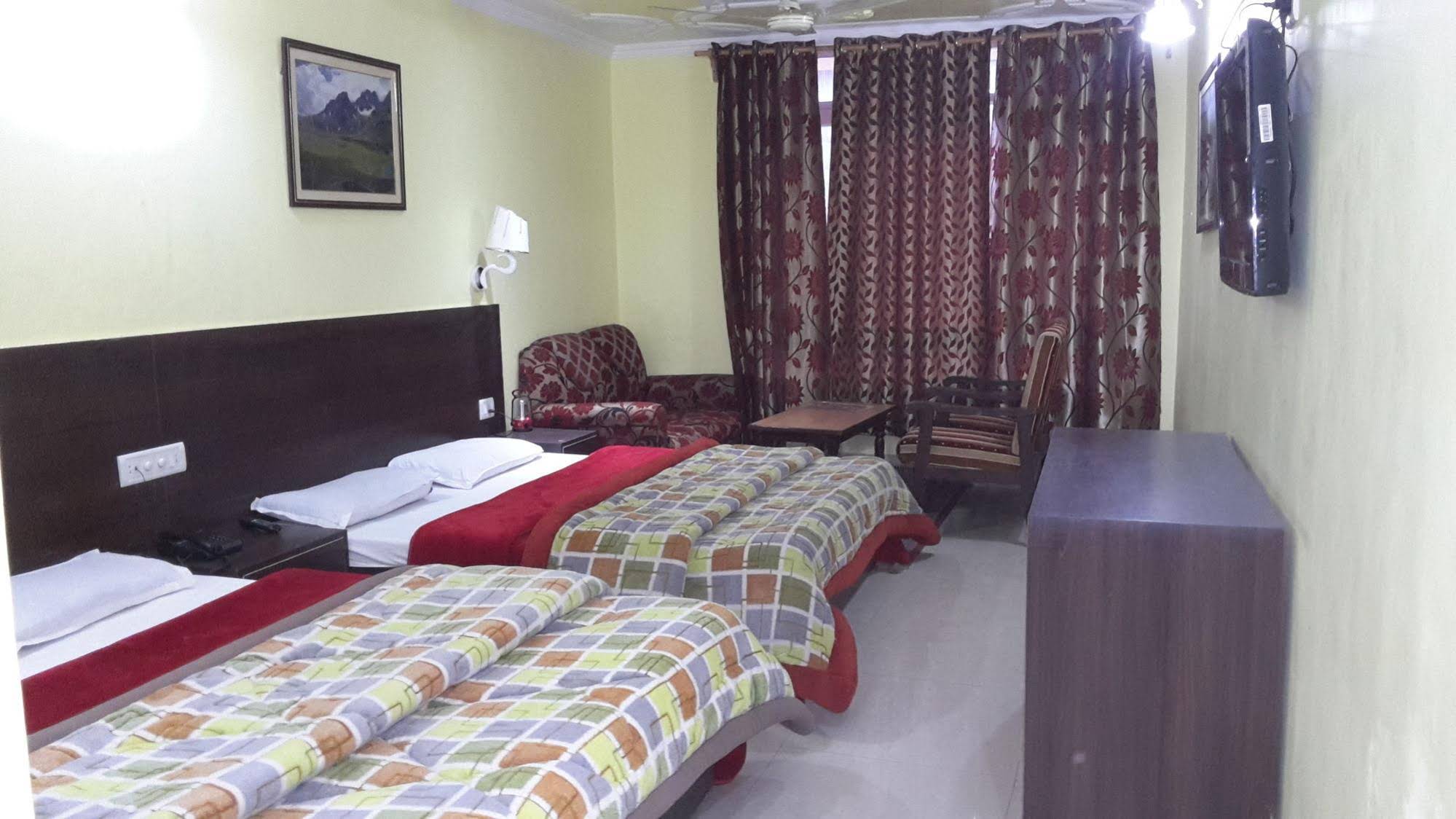 Hotel Star of Kashmir