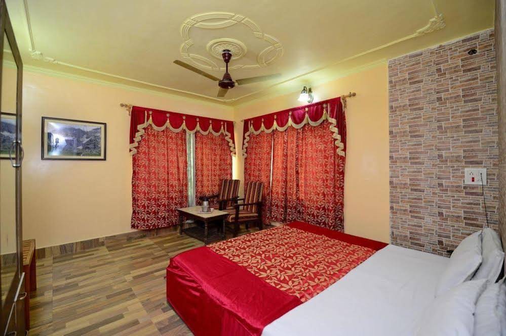 Hotel Star of Kashmir