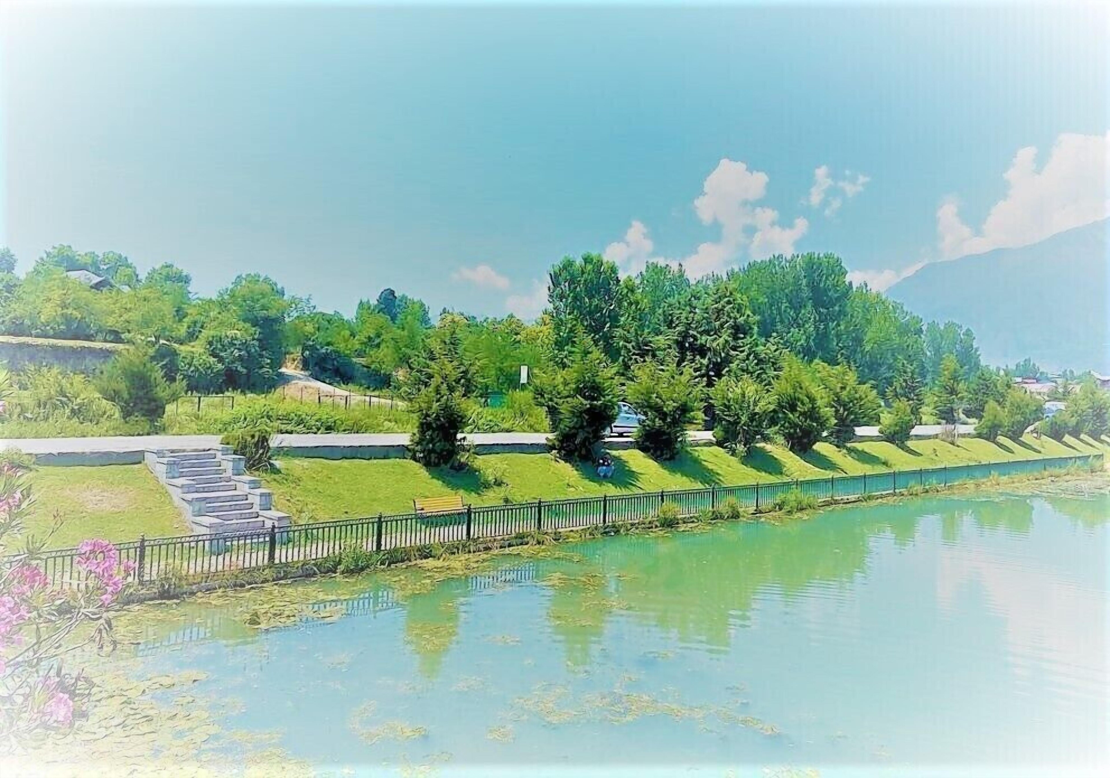 Kashmir Holiday Resort