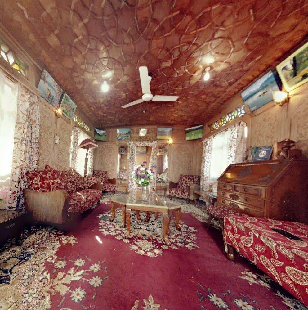 New Bul Bul Houseboat