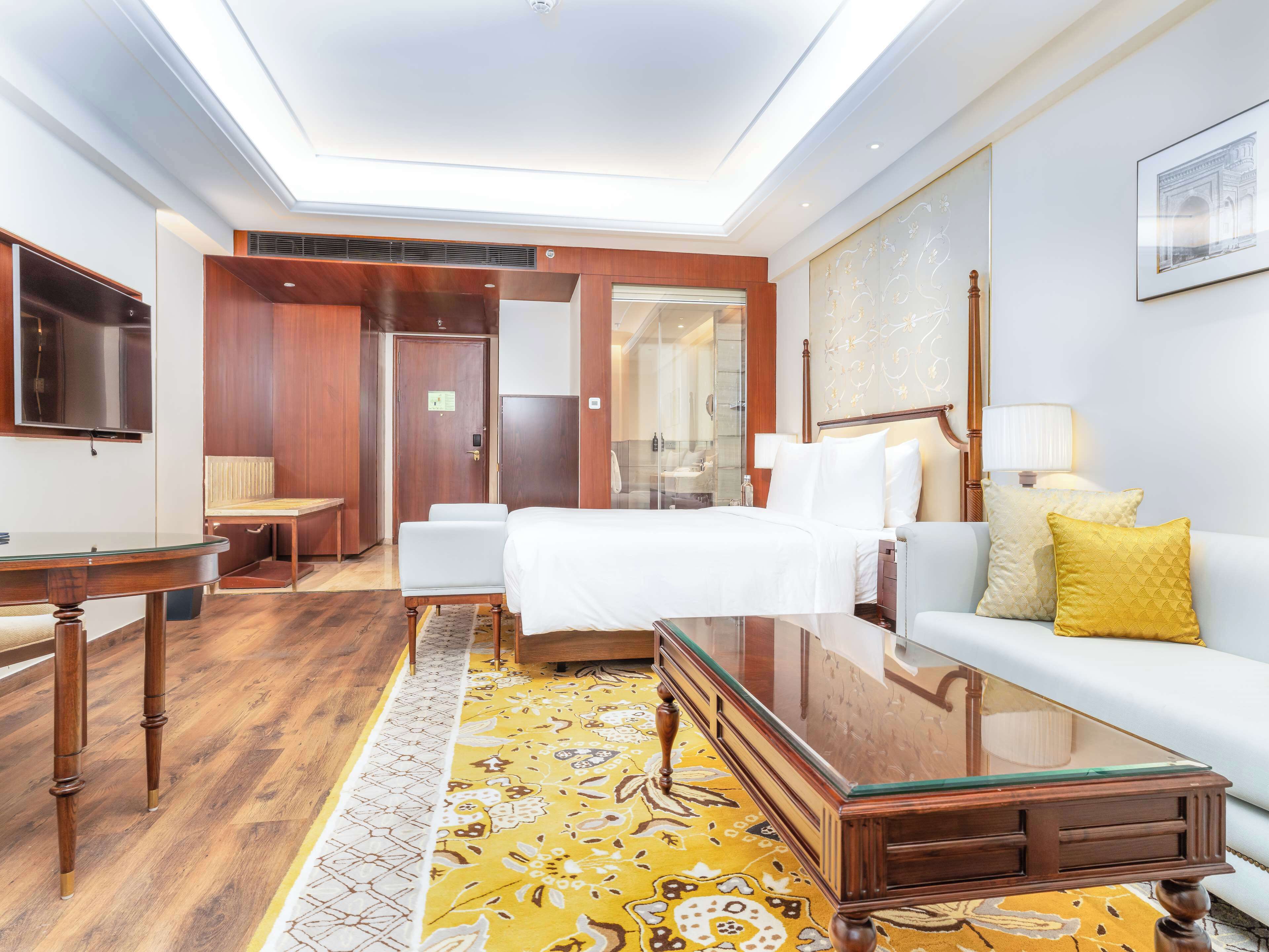 Radisson Collection Hotel & Spa Riverfront Srinagar