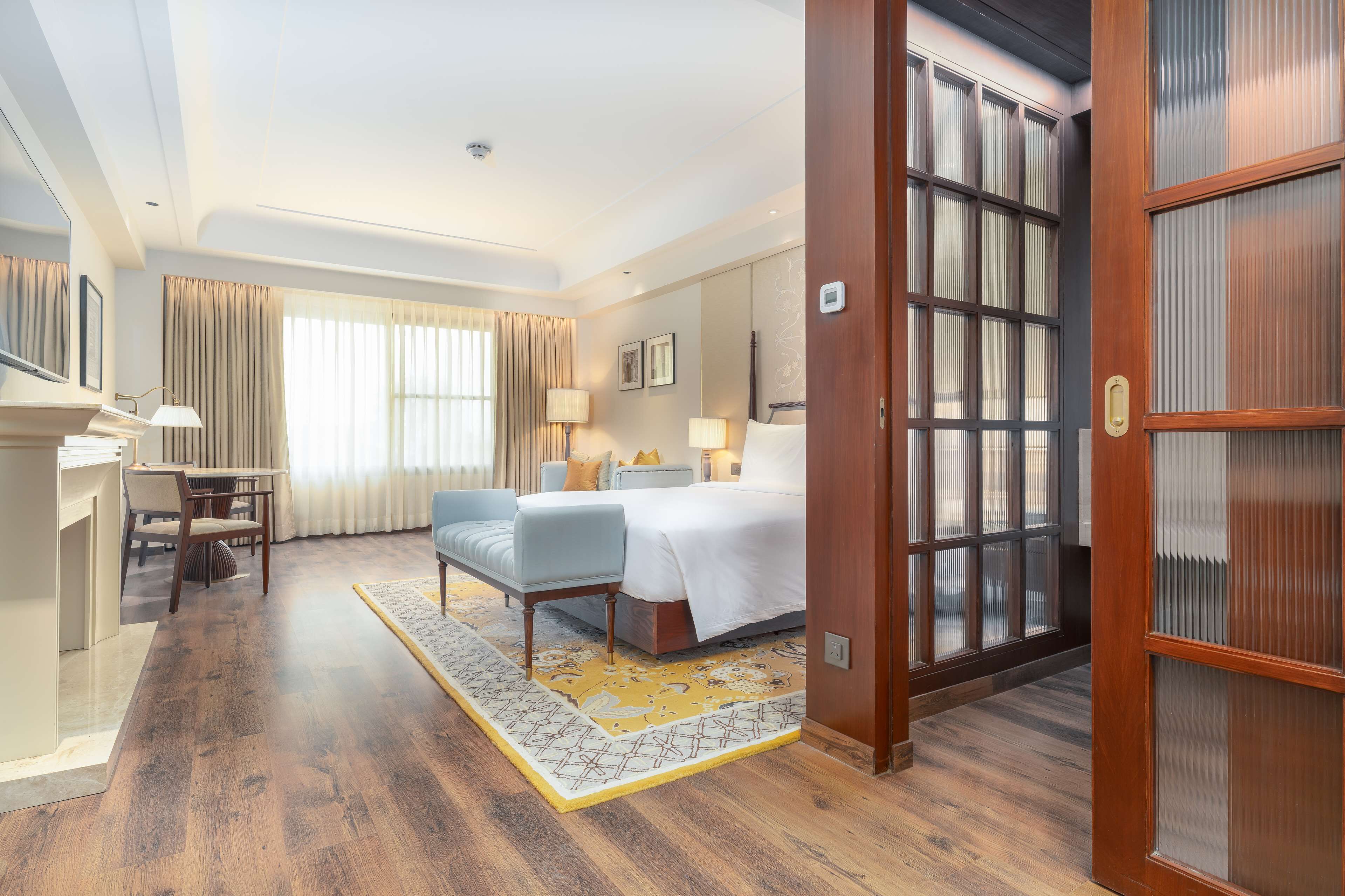 Radisson Collection Hotel & Spa Riverfront Srinagar