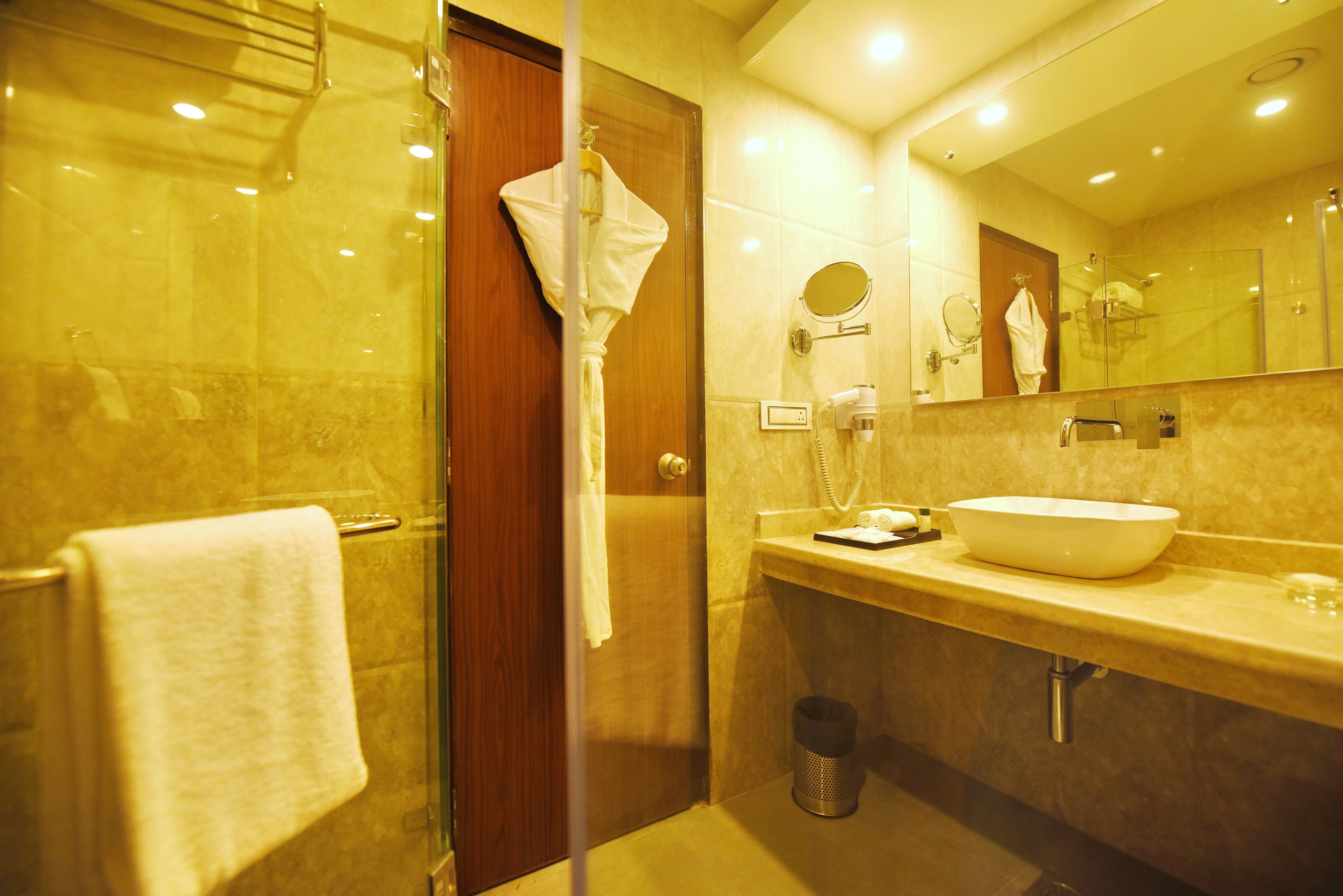 Regenta Central, Srinagar