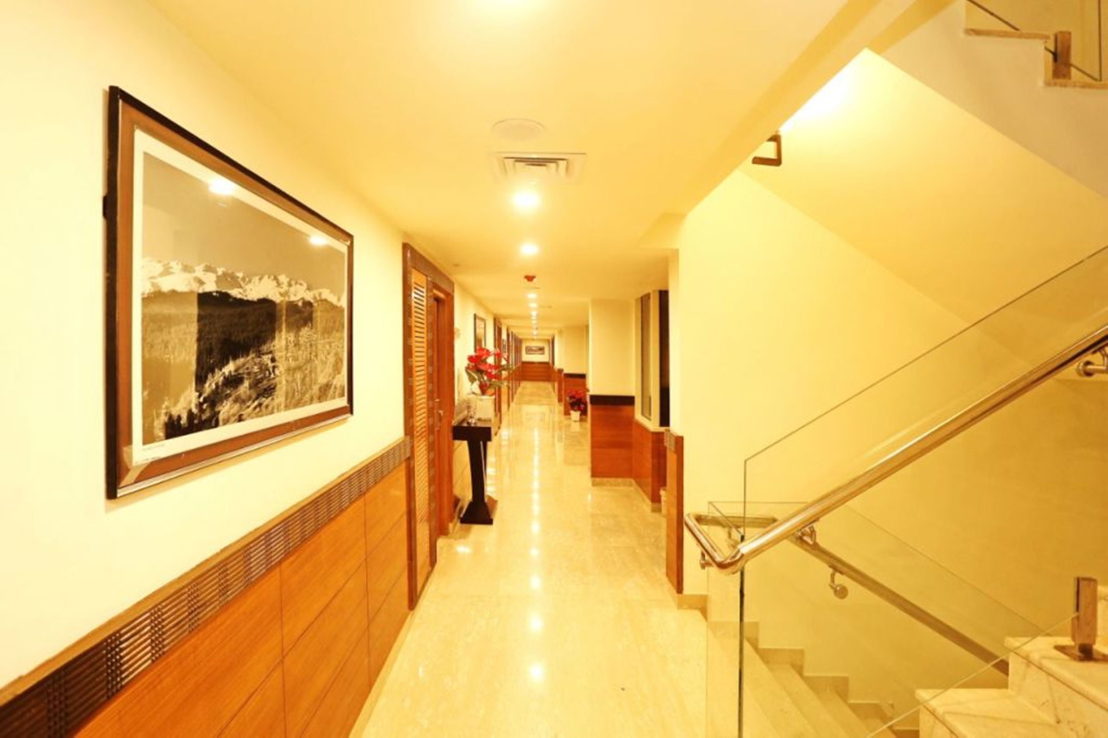 Regenta Central, Srinagar