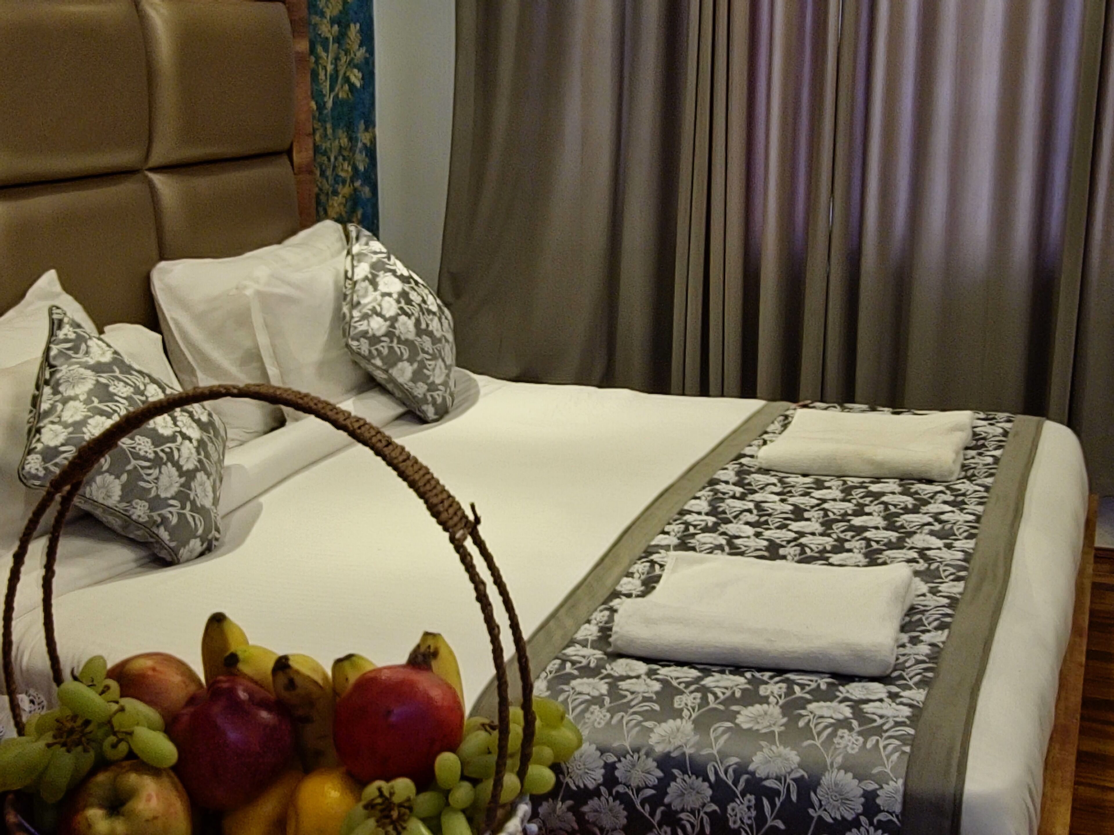 Seven Hills Hotel