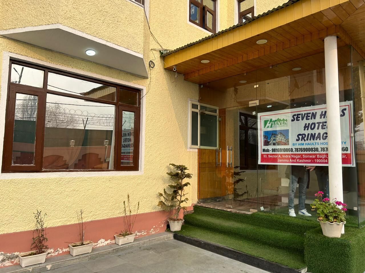 Seven Hills Hotel