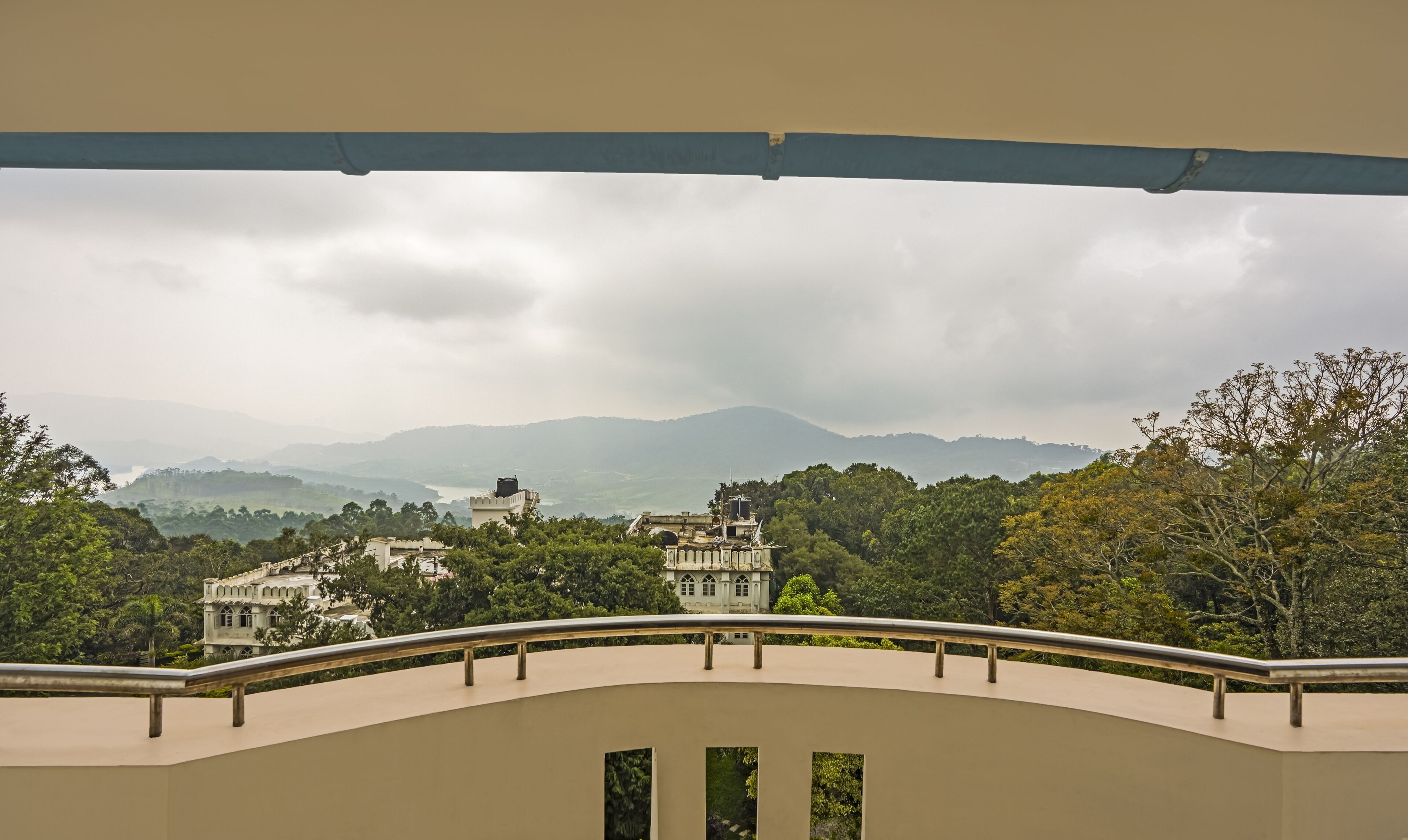 Hotels Classiyo Munnar Crown Resorts By Treebo