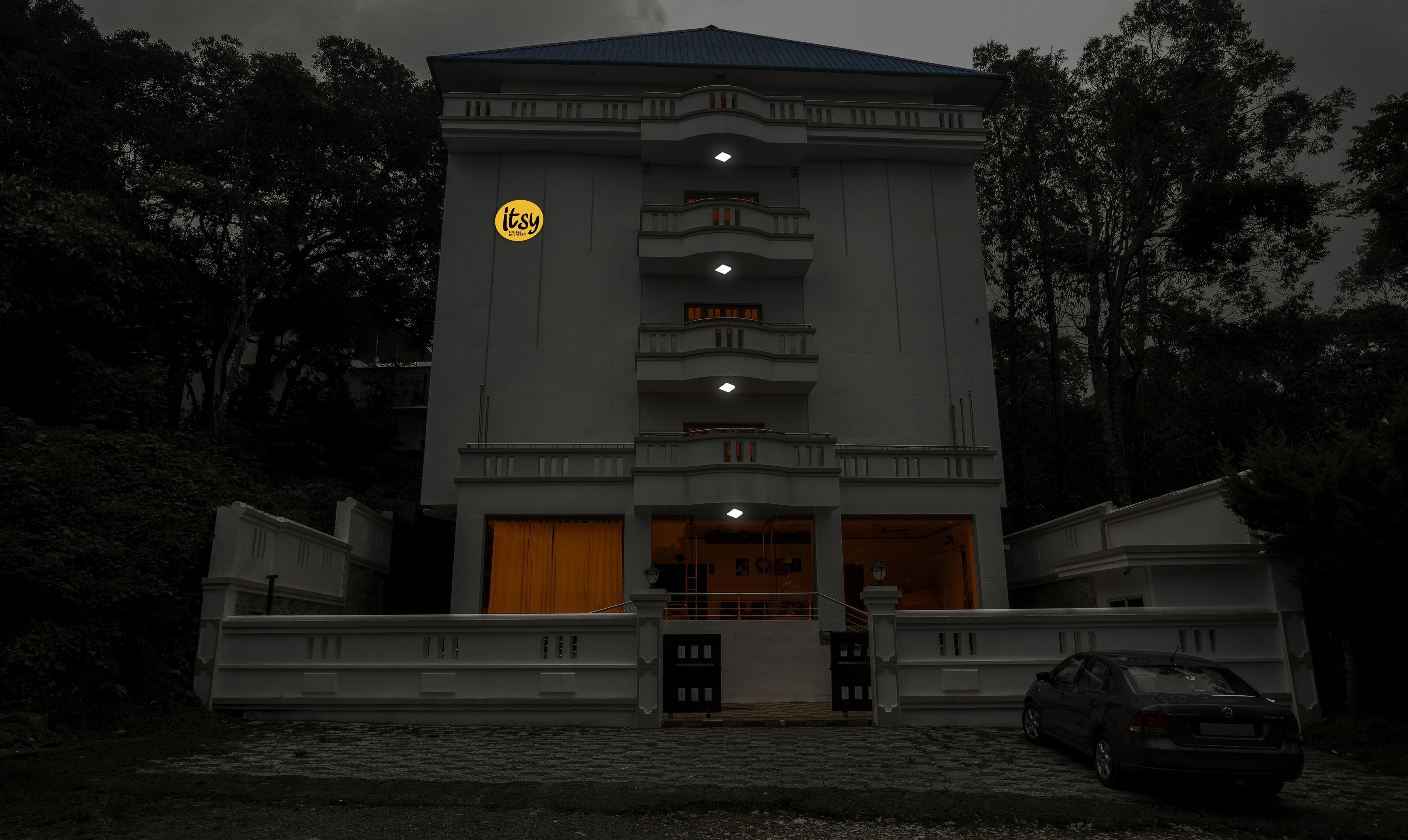Hotels Classiyo Munnar Crown Resorts By Treebo