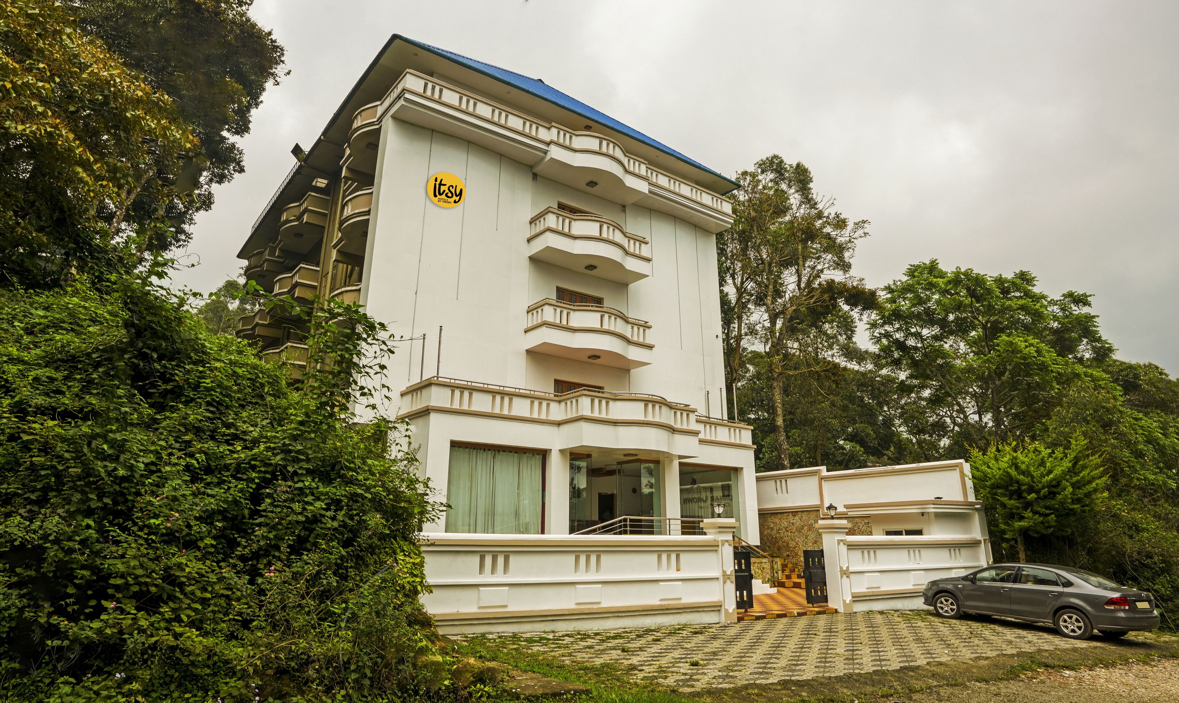 Hotels Classiyo Munnar Crown Resorts By Treebo