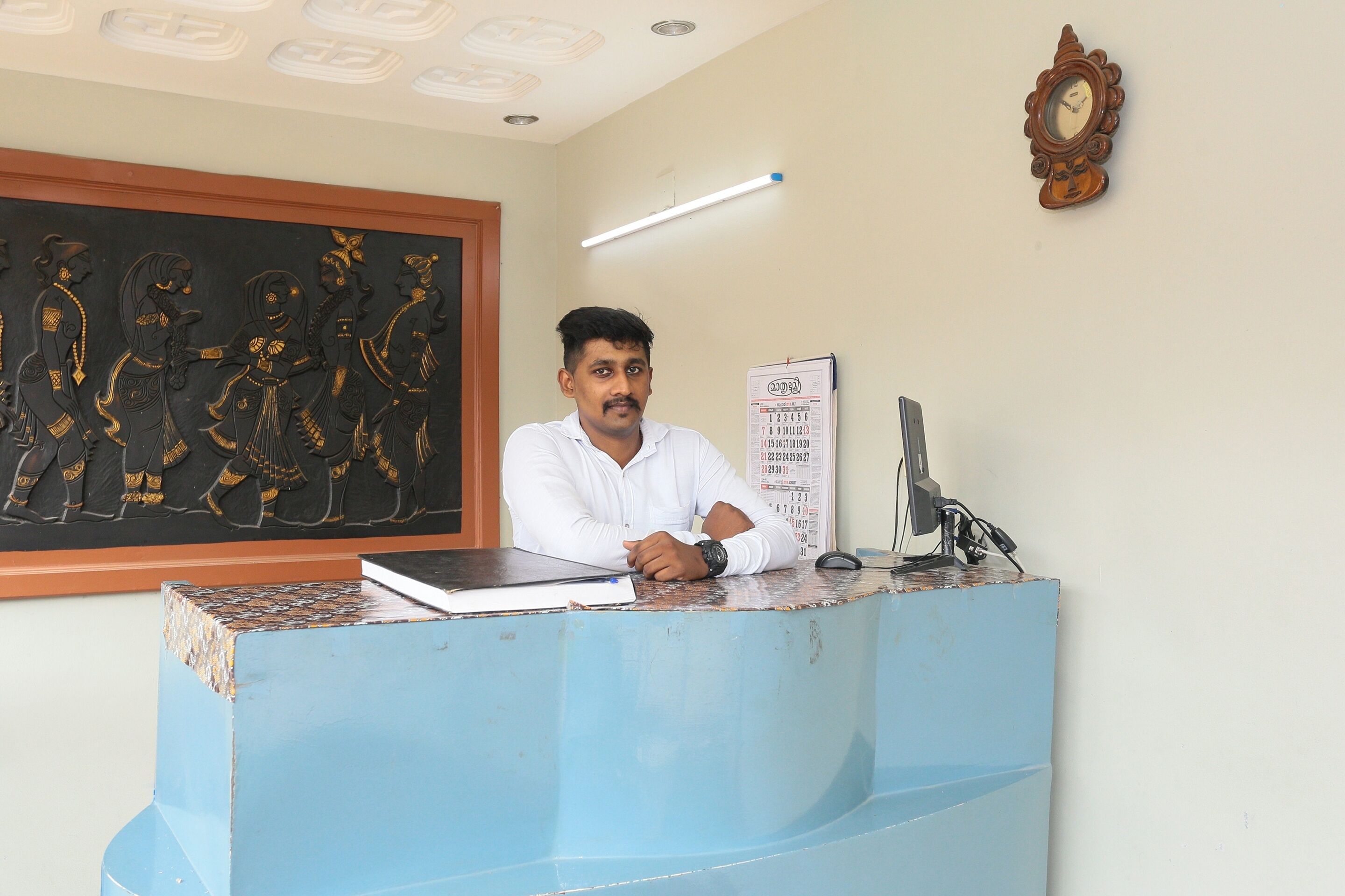 Kaveri Tourist Home by OYO Rooms