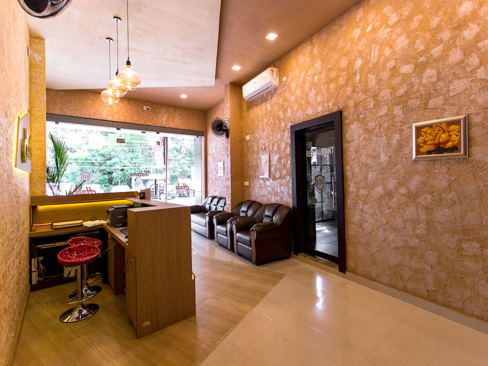Hala Residency by OYO Rooms