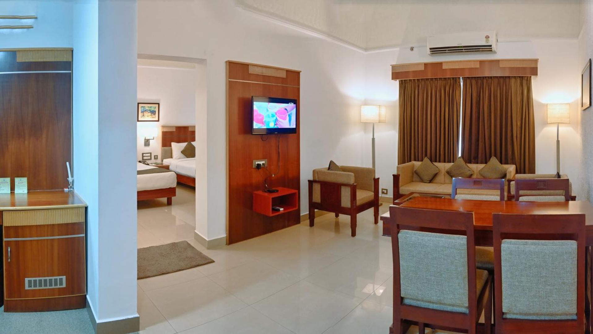 Contour Backwaters Resort & Convention Center