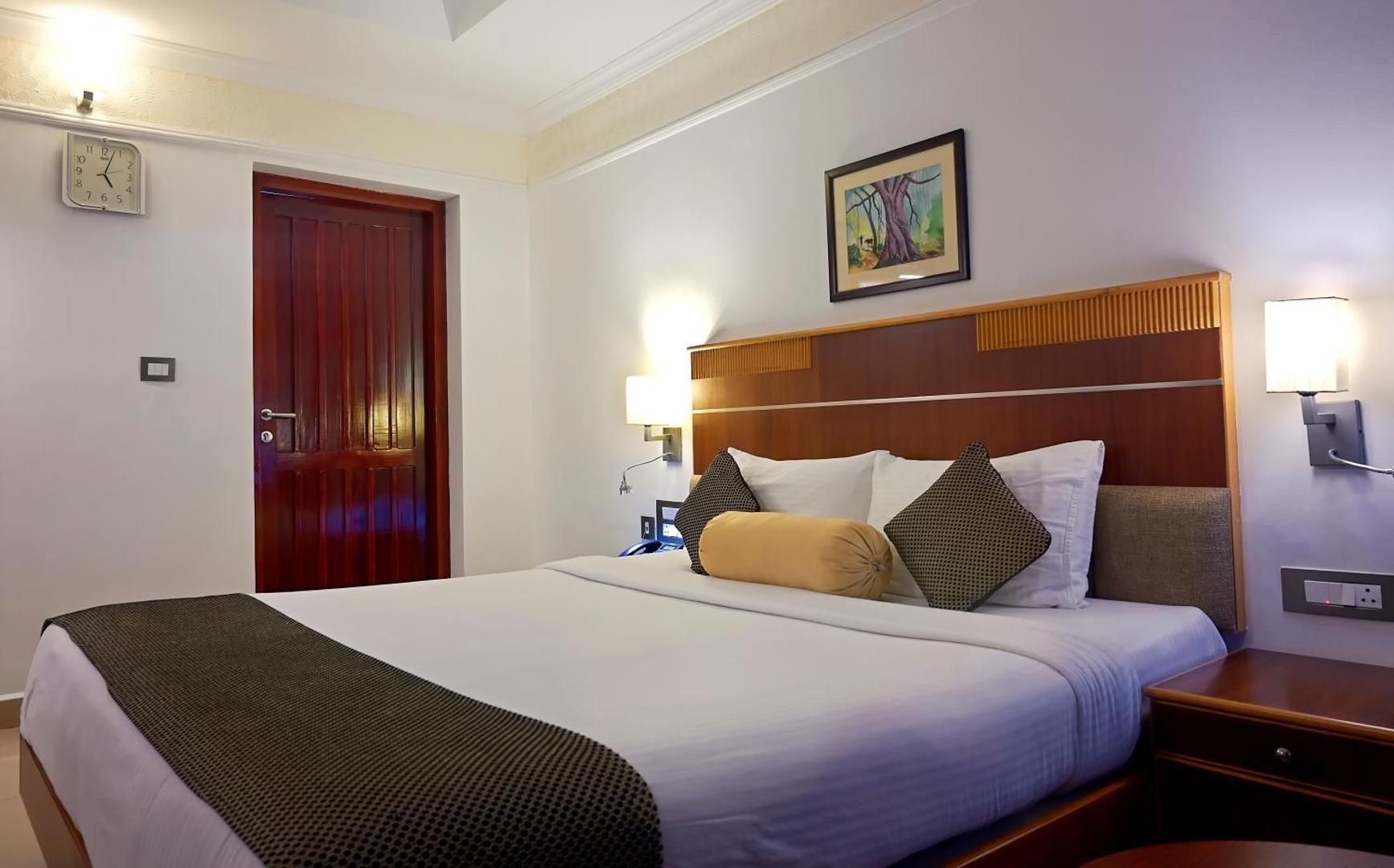 Contour Backwaters Resort & Convention Center