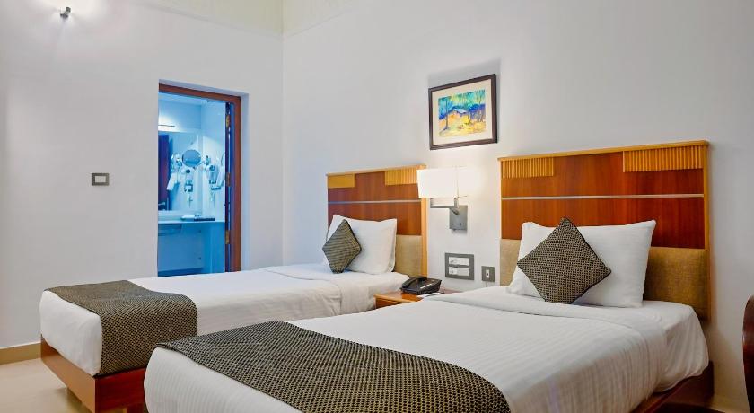 Contour Backwaters Resort & Convention Center