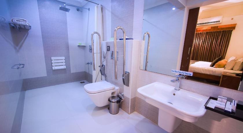 Contour Backwaters Resort & Convention Center