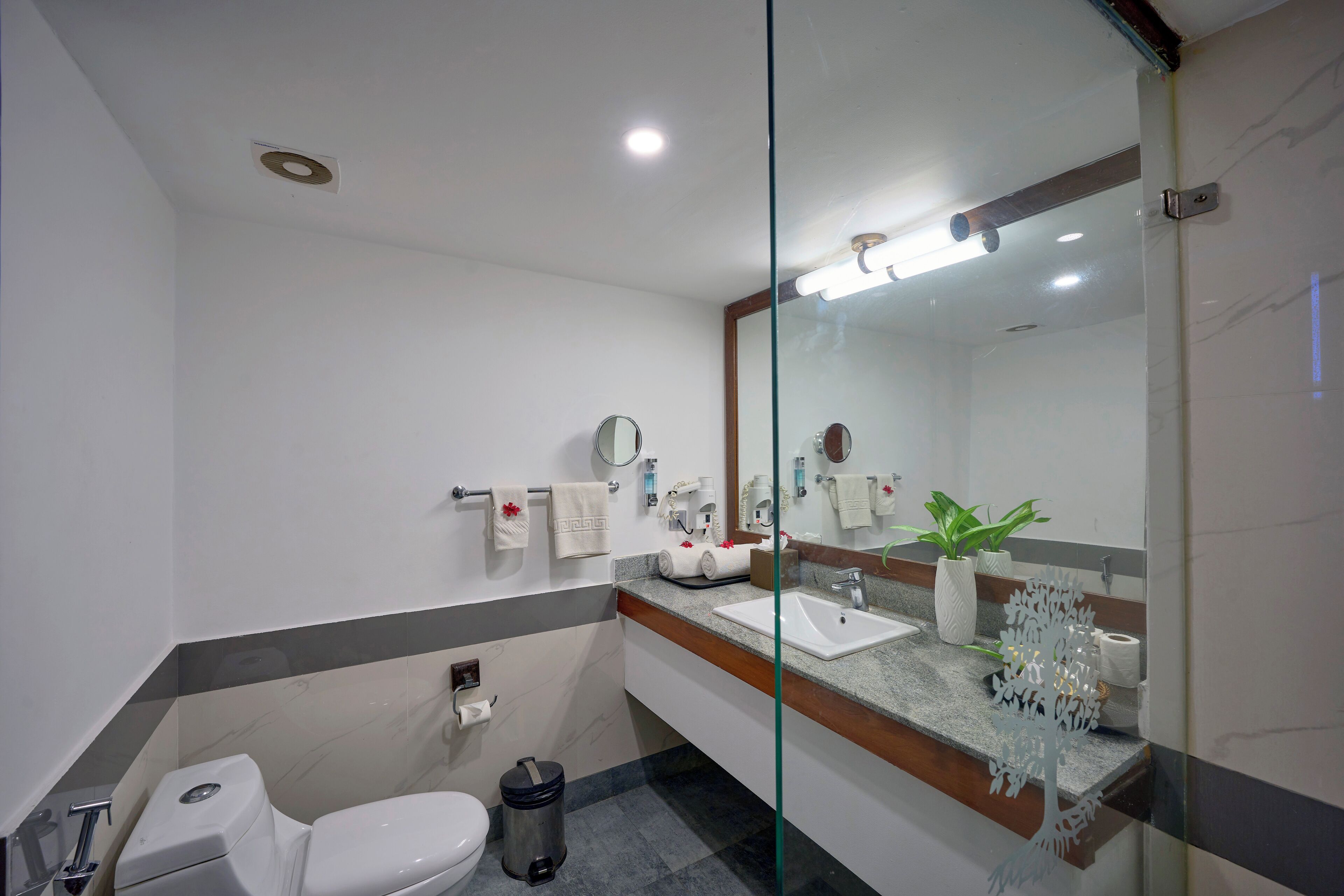 Park Regis Aveda Kumarakom