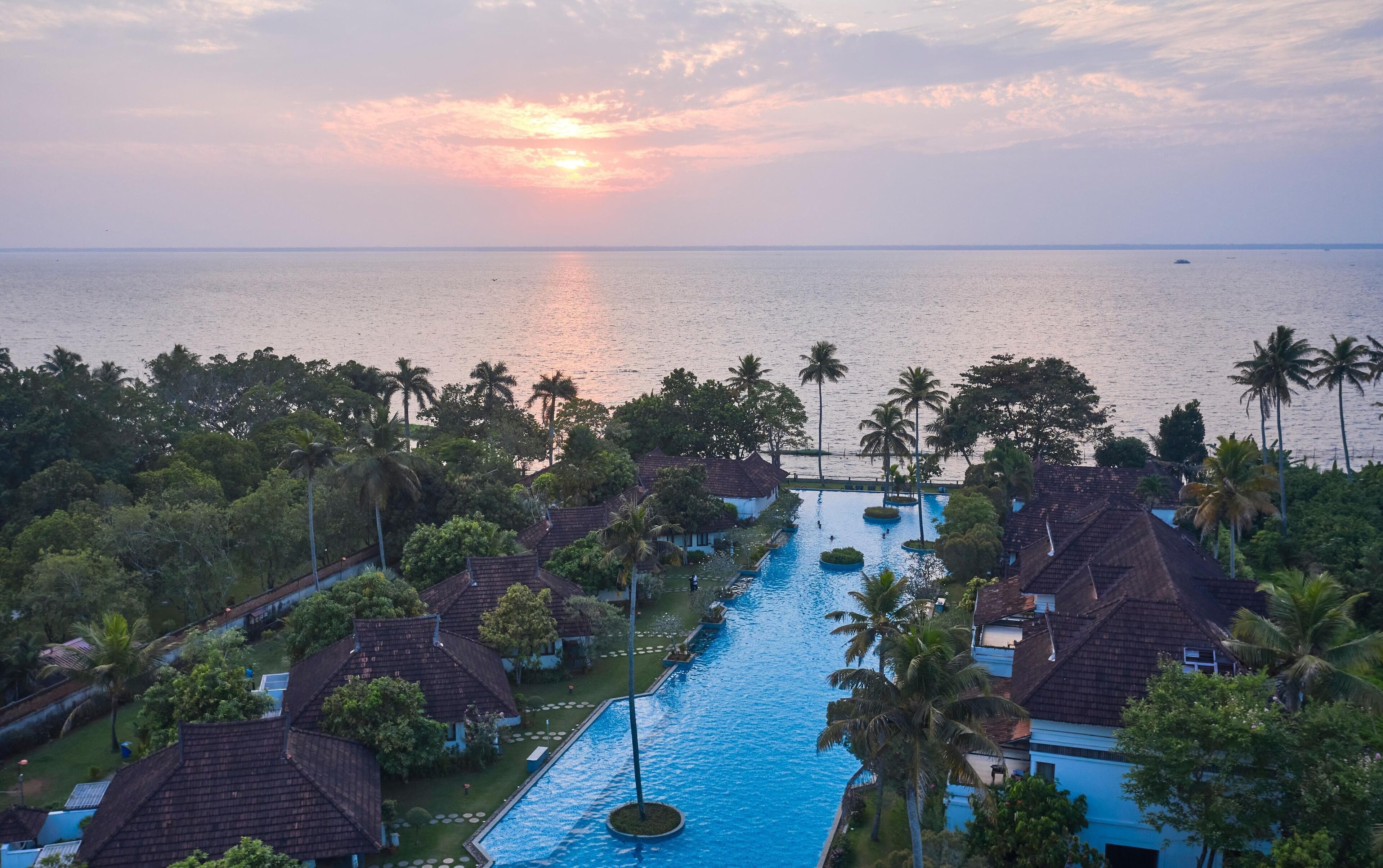 Park Regis Aveda Kumarakom