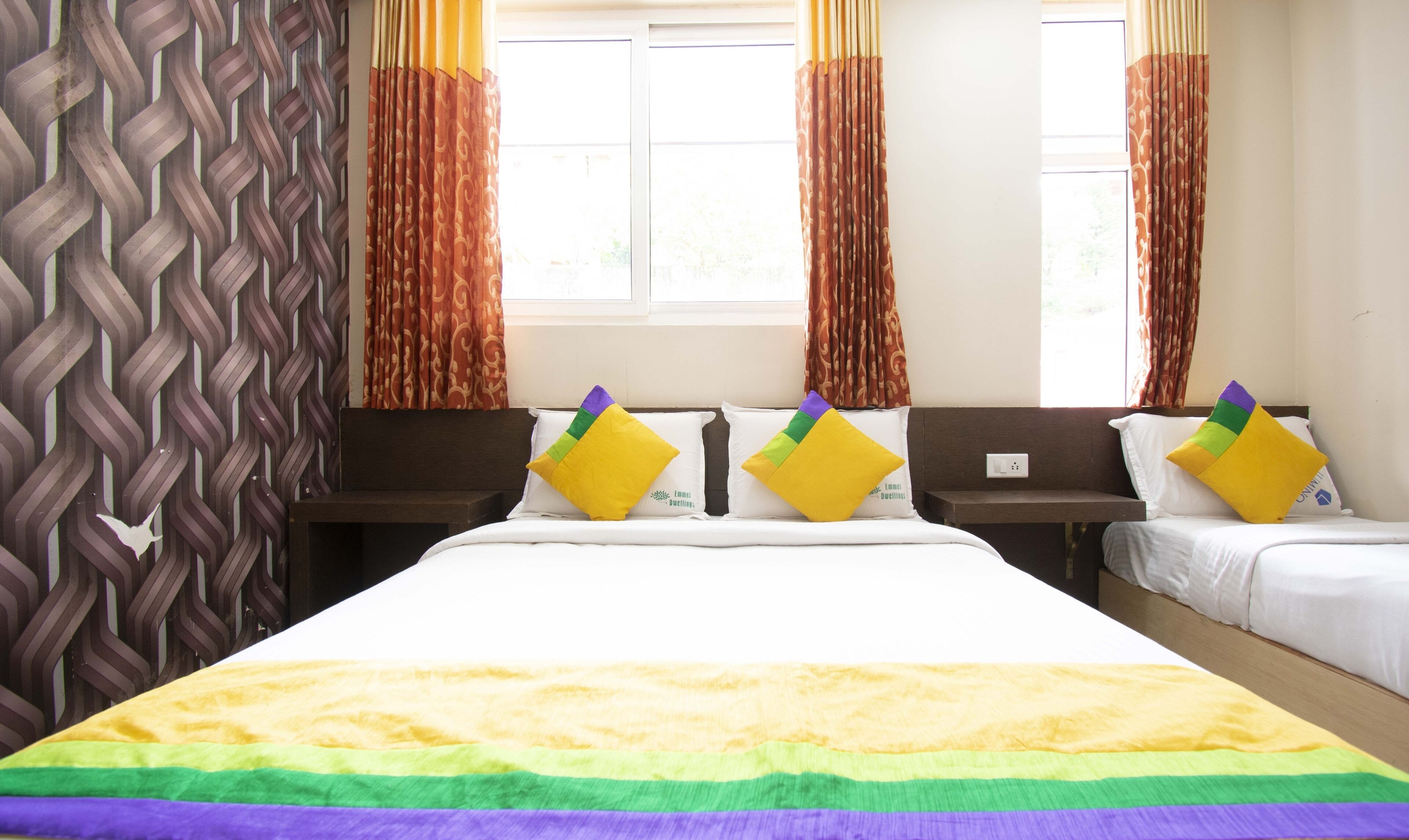 Lumino Rainbow By Treebo