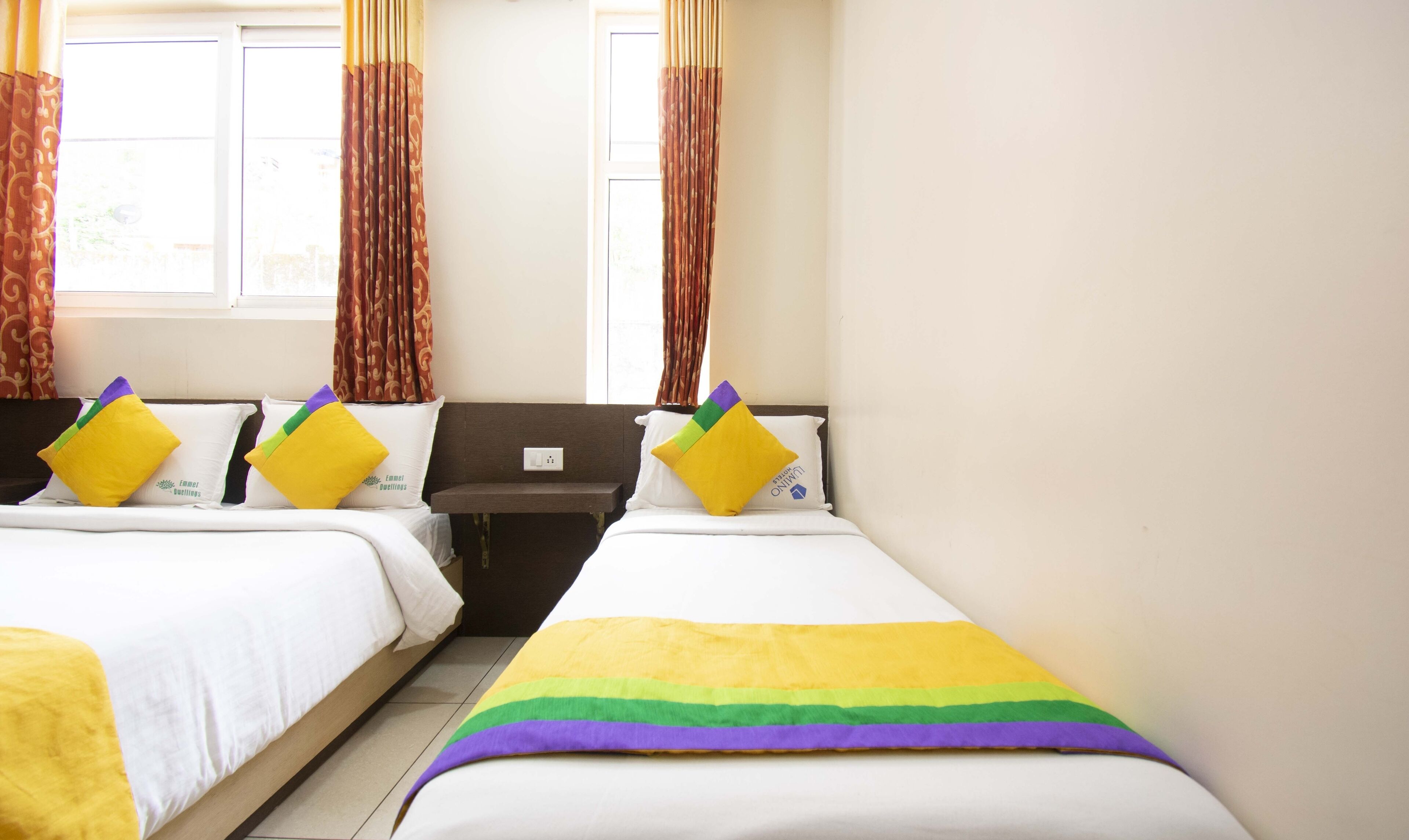 Lumino Rainbow By Treebo