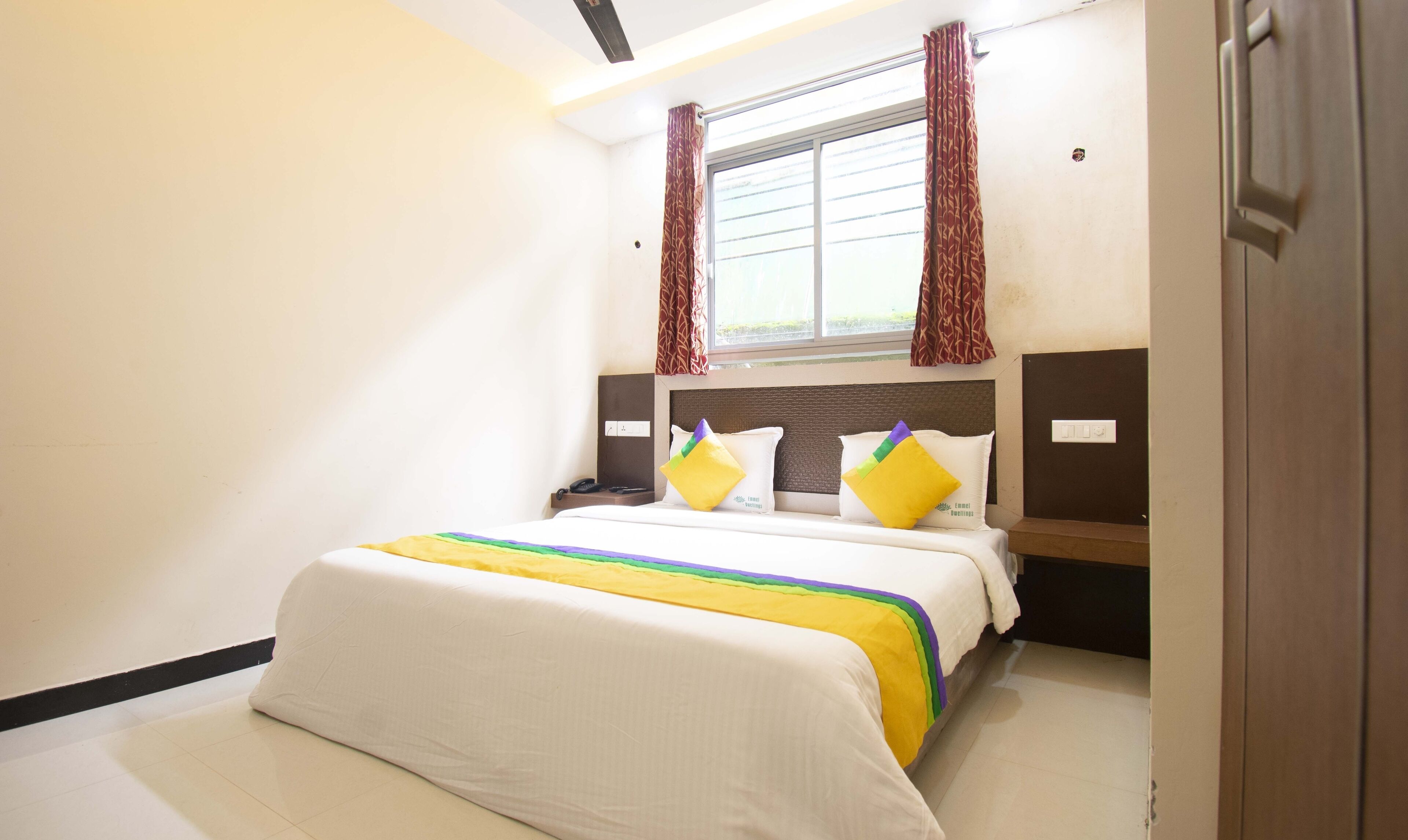 Lumino Rainbow By Treebo