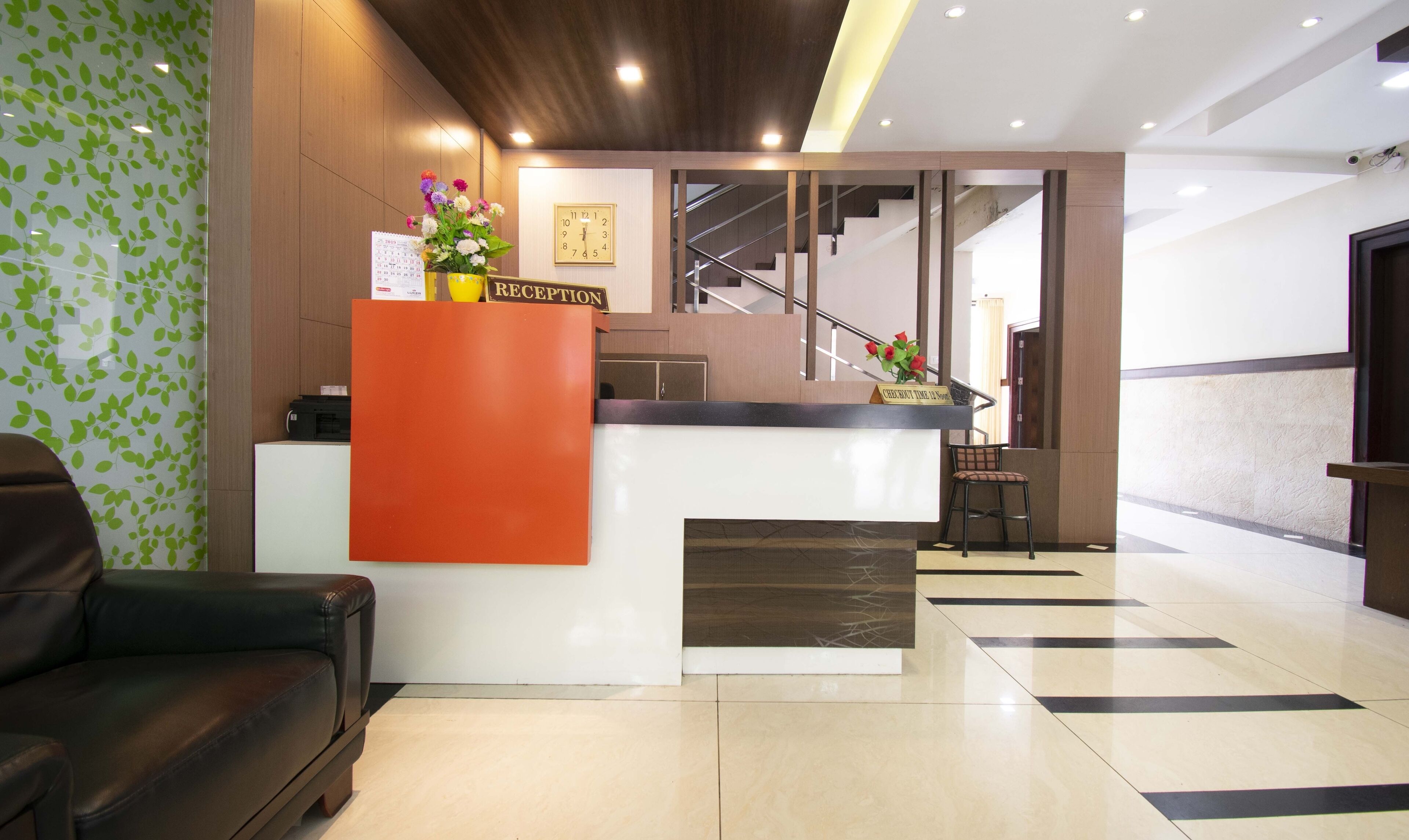 Lumino Rainbow By Treebo