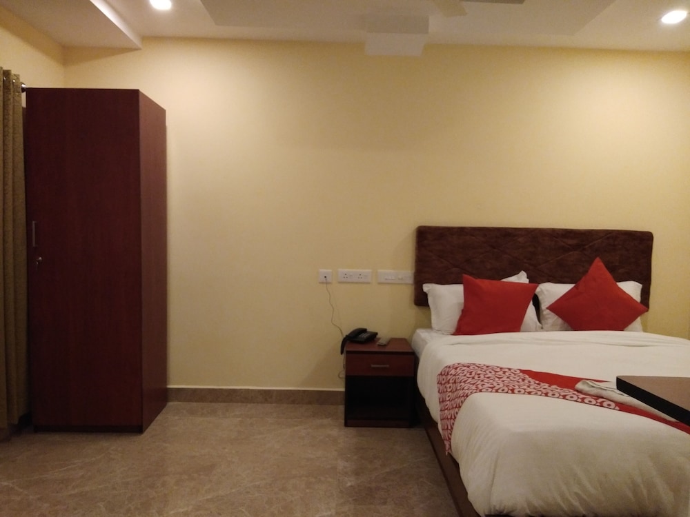 Hotel Green Plaza