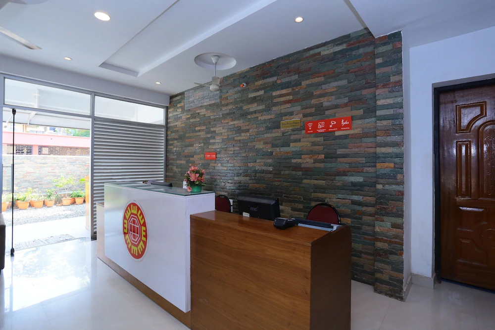 Flagship Hotel Prince Palace