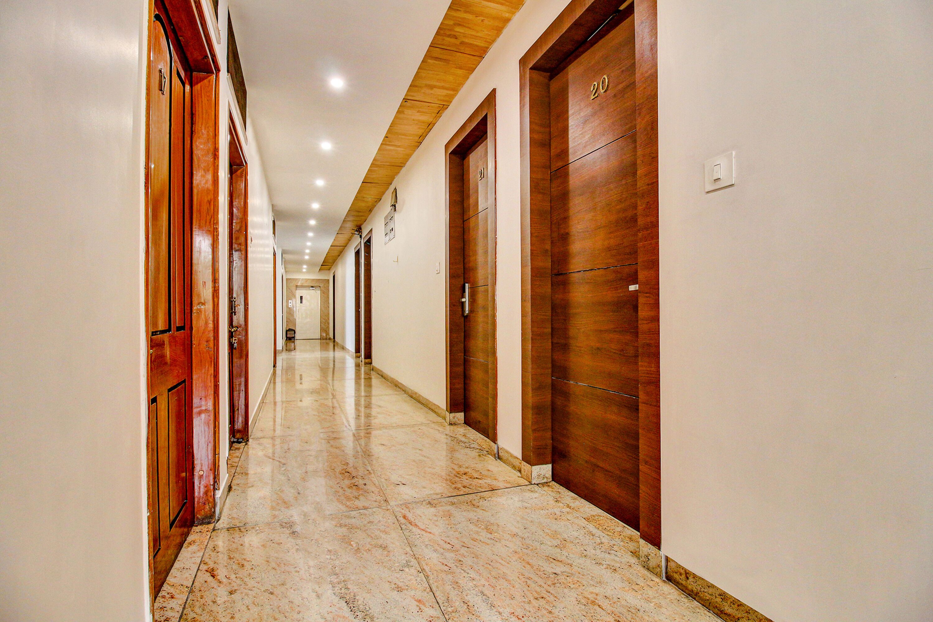 Fabhotel Prime Manjeet